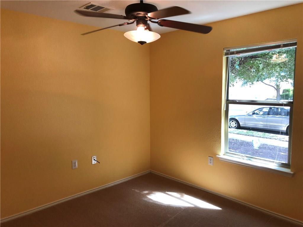 6912 Walkup Ln Property Photo 5