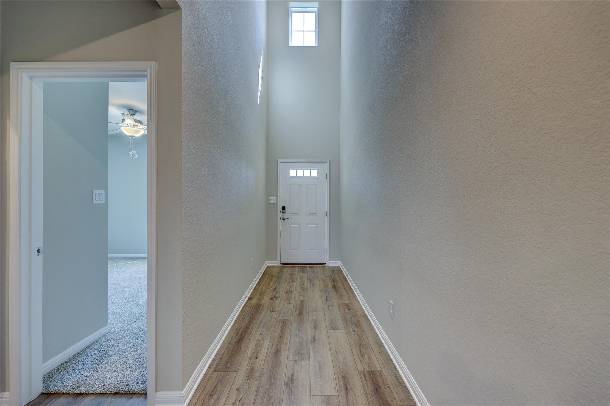 117 Fairmeadow Downs Dr Property Photo 6
