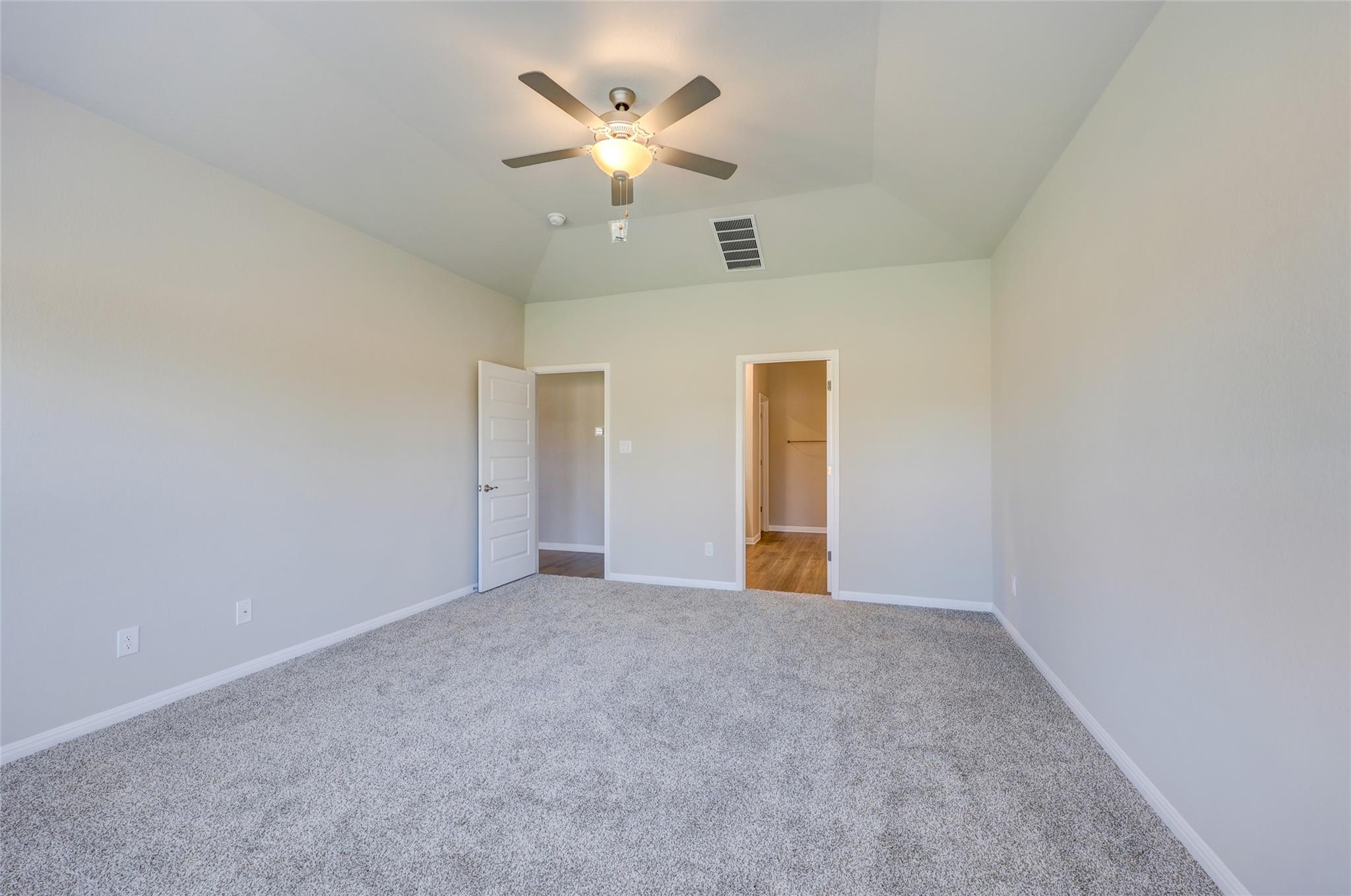 117 Fairmeadow Downs Dr Property Photo 23