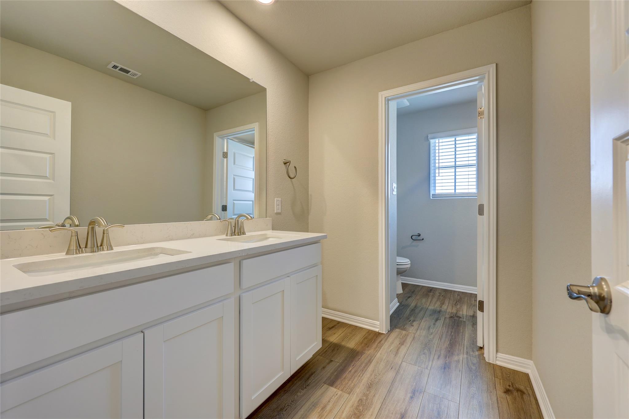 117 Fairmeadow Downs Dr Property Photo 27