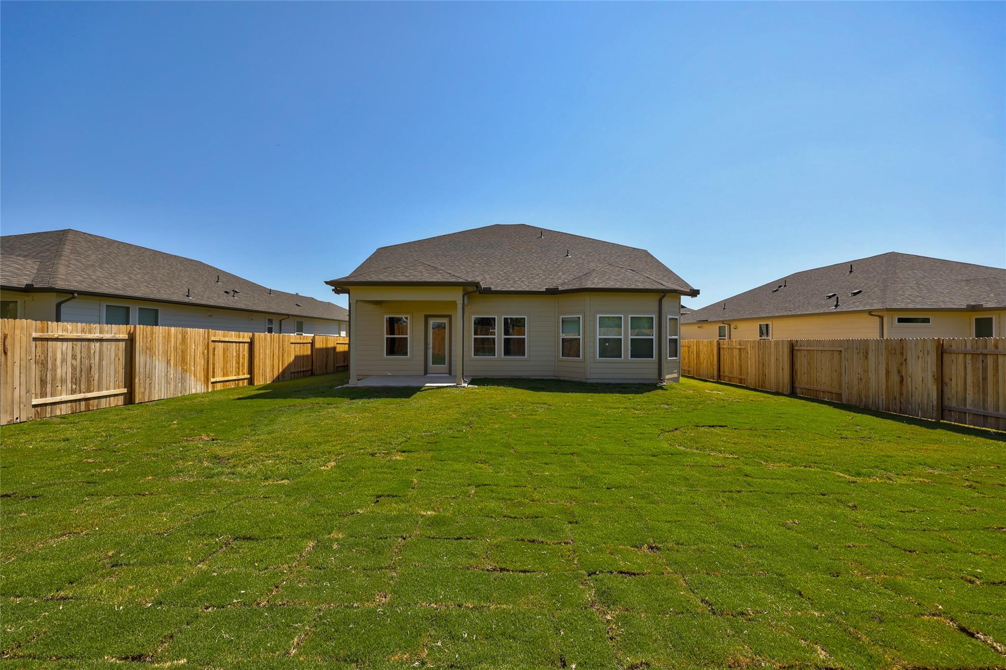 117 Fairmeadow Downs Dr Property Photo 33