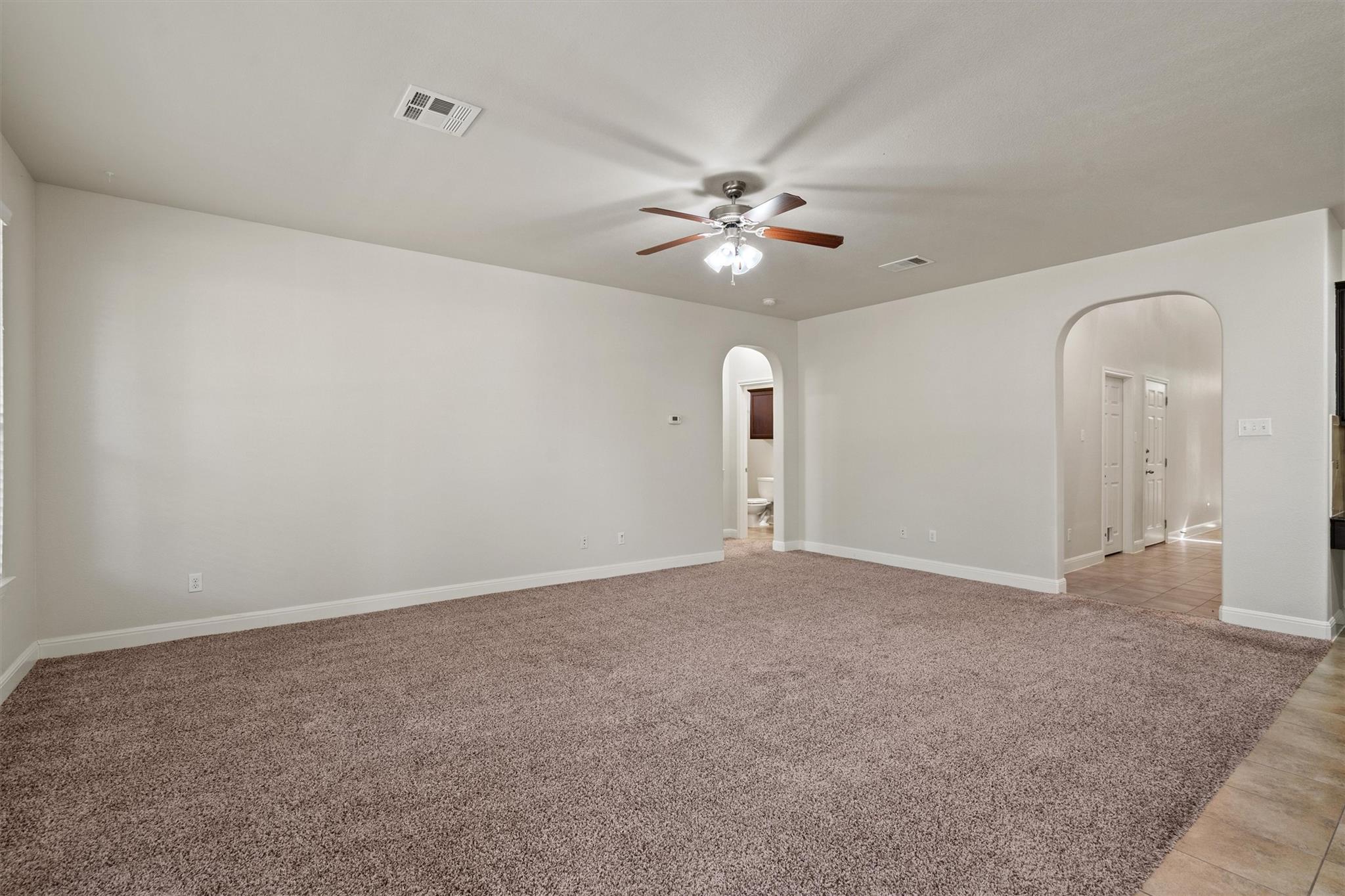 706 Harwood Dr Property Photo 9
