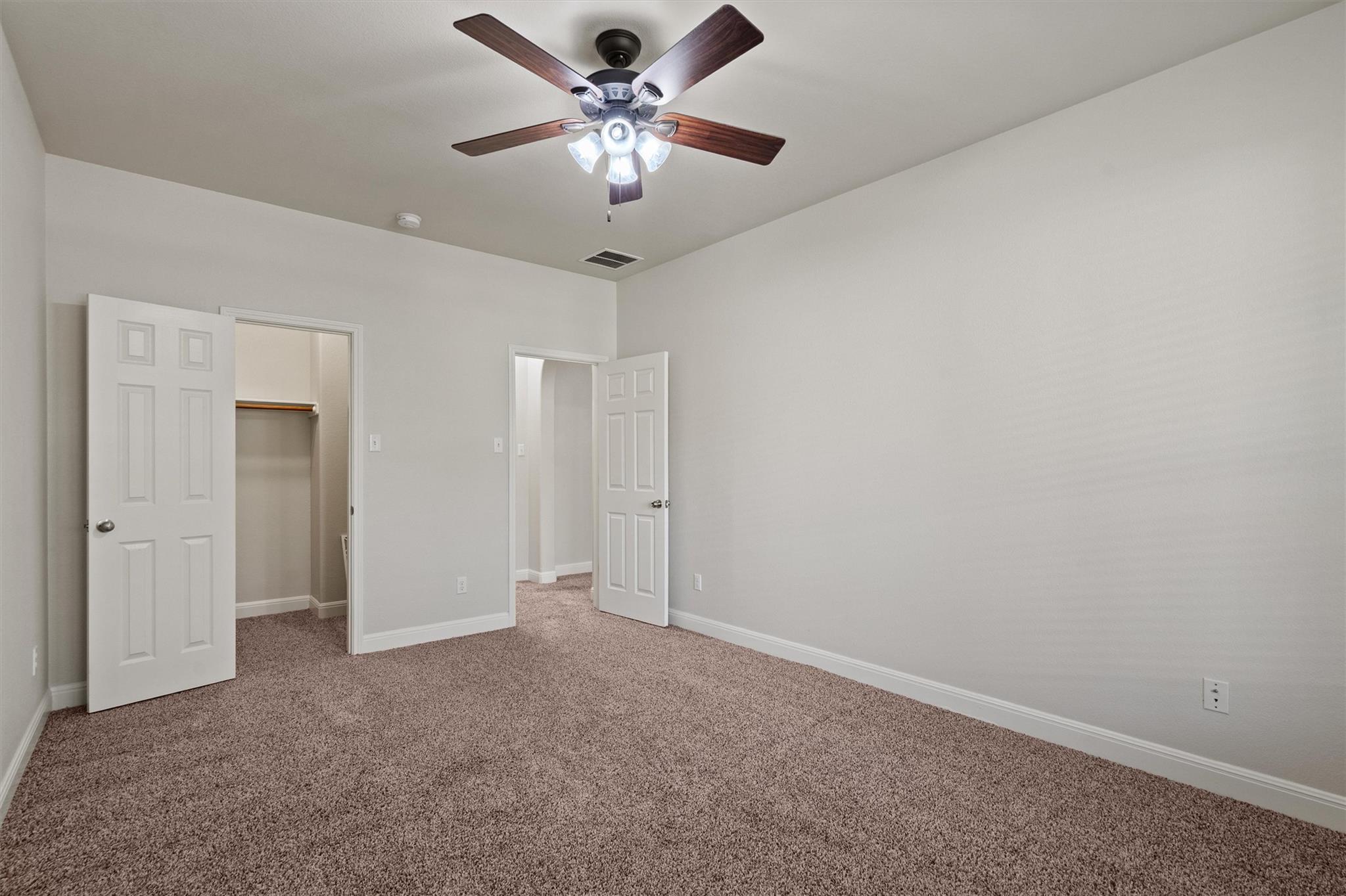 706 Harwood Dr Property Photo 17
