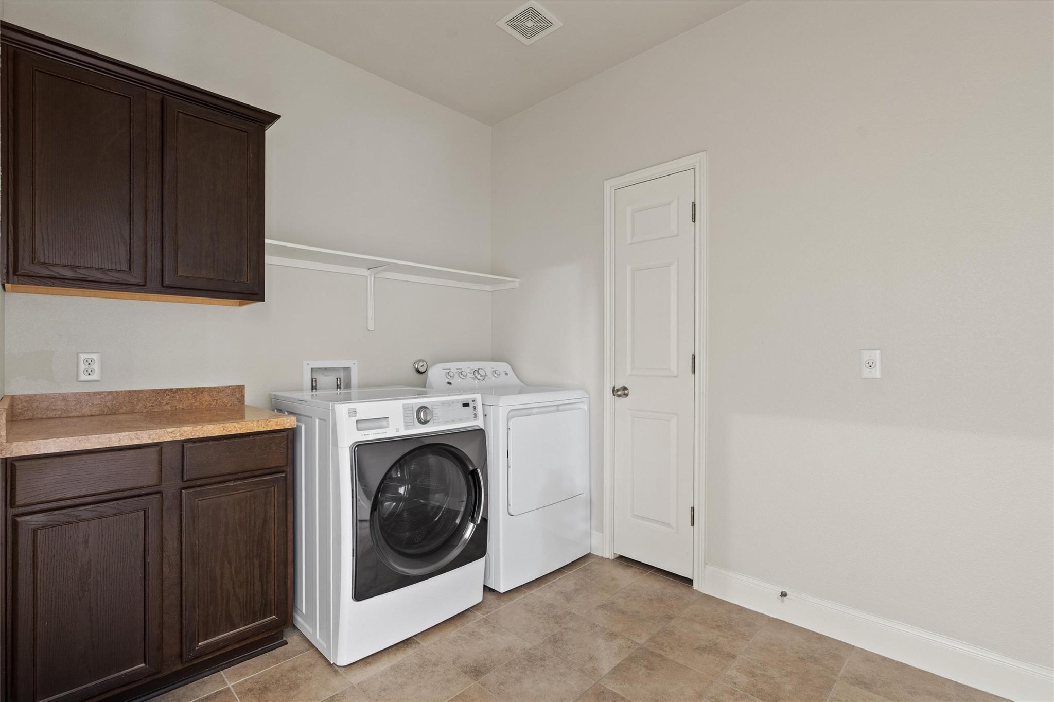 706 Harwood Dr Property Photo 19