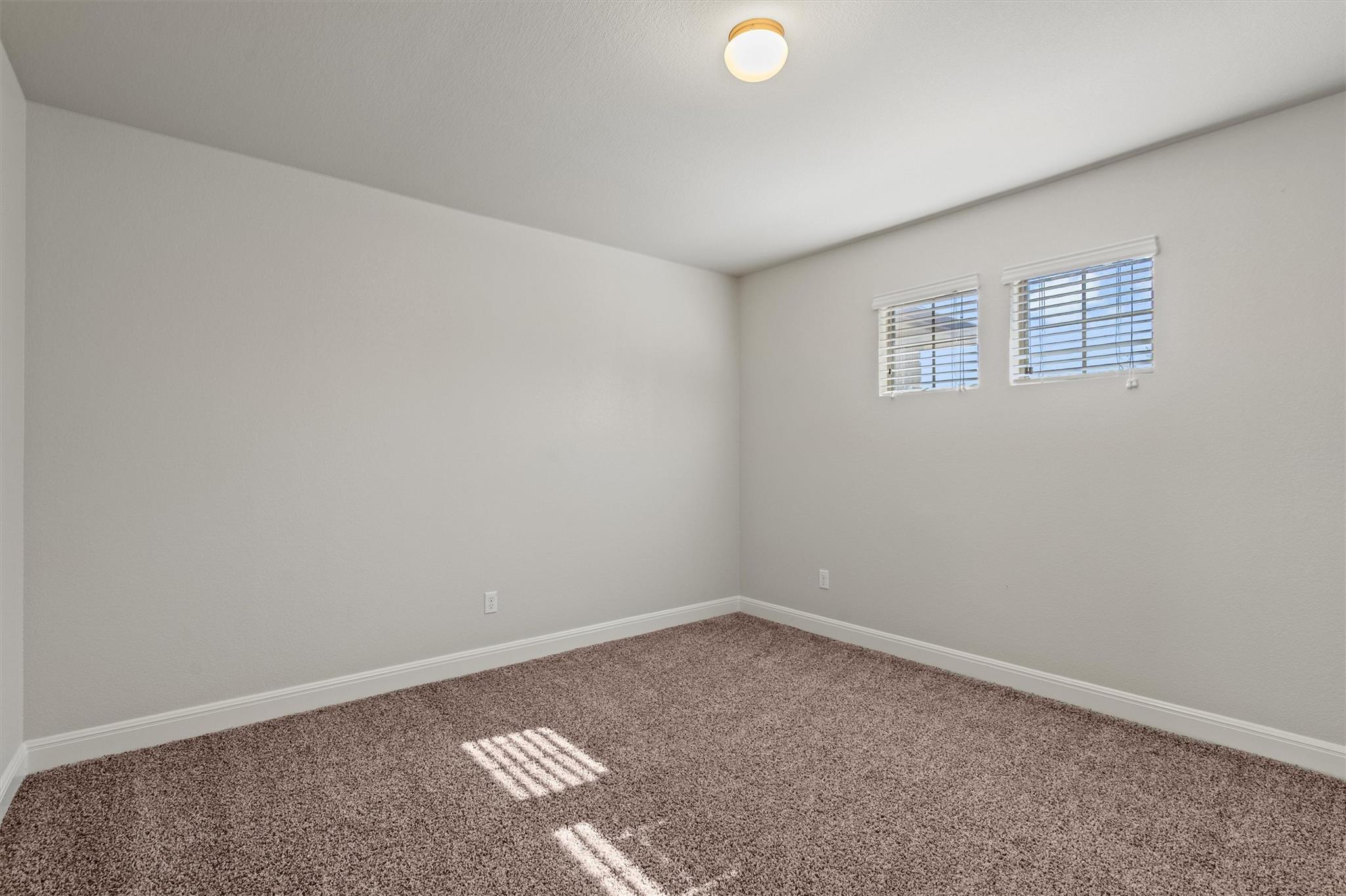 706 Harwood Dr Property Photo 25