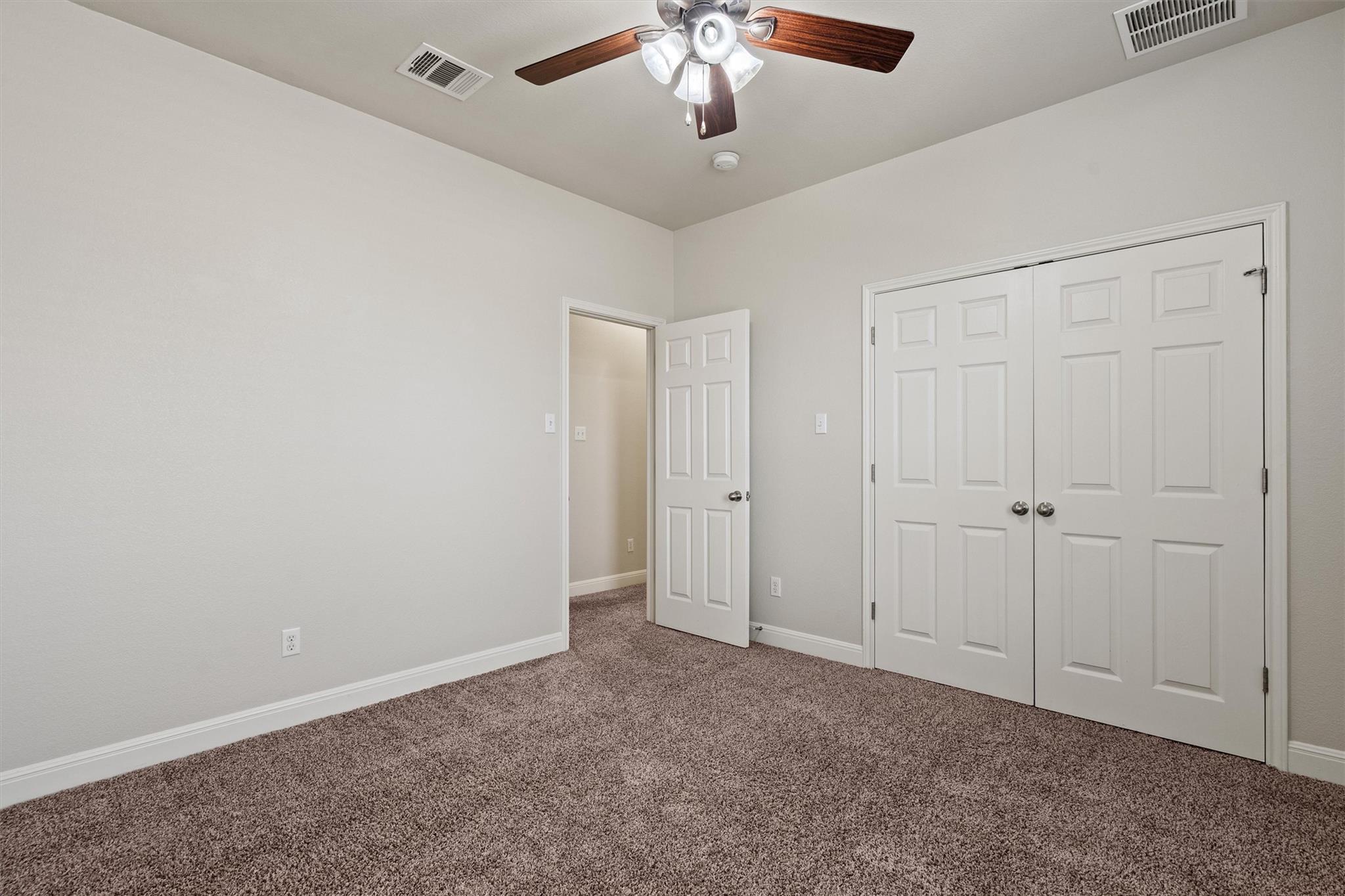 706 Harwood Dr Property Photo 30