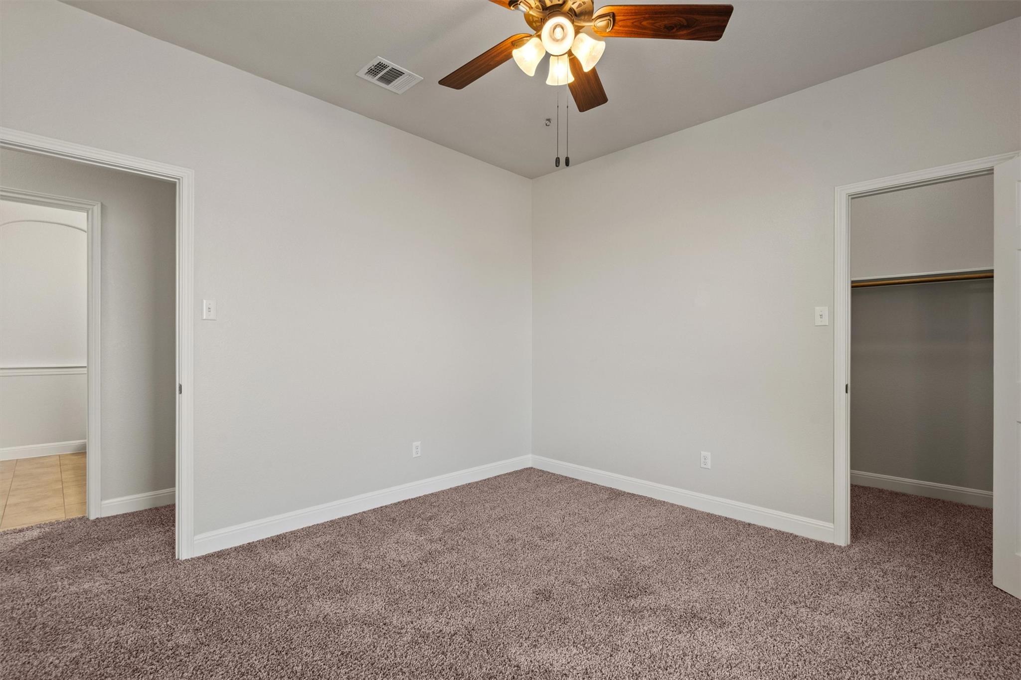 706 Harwood Dr Property Photo 32