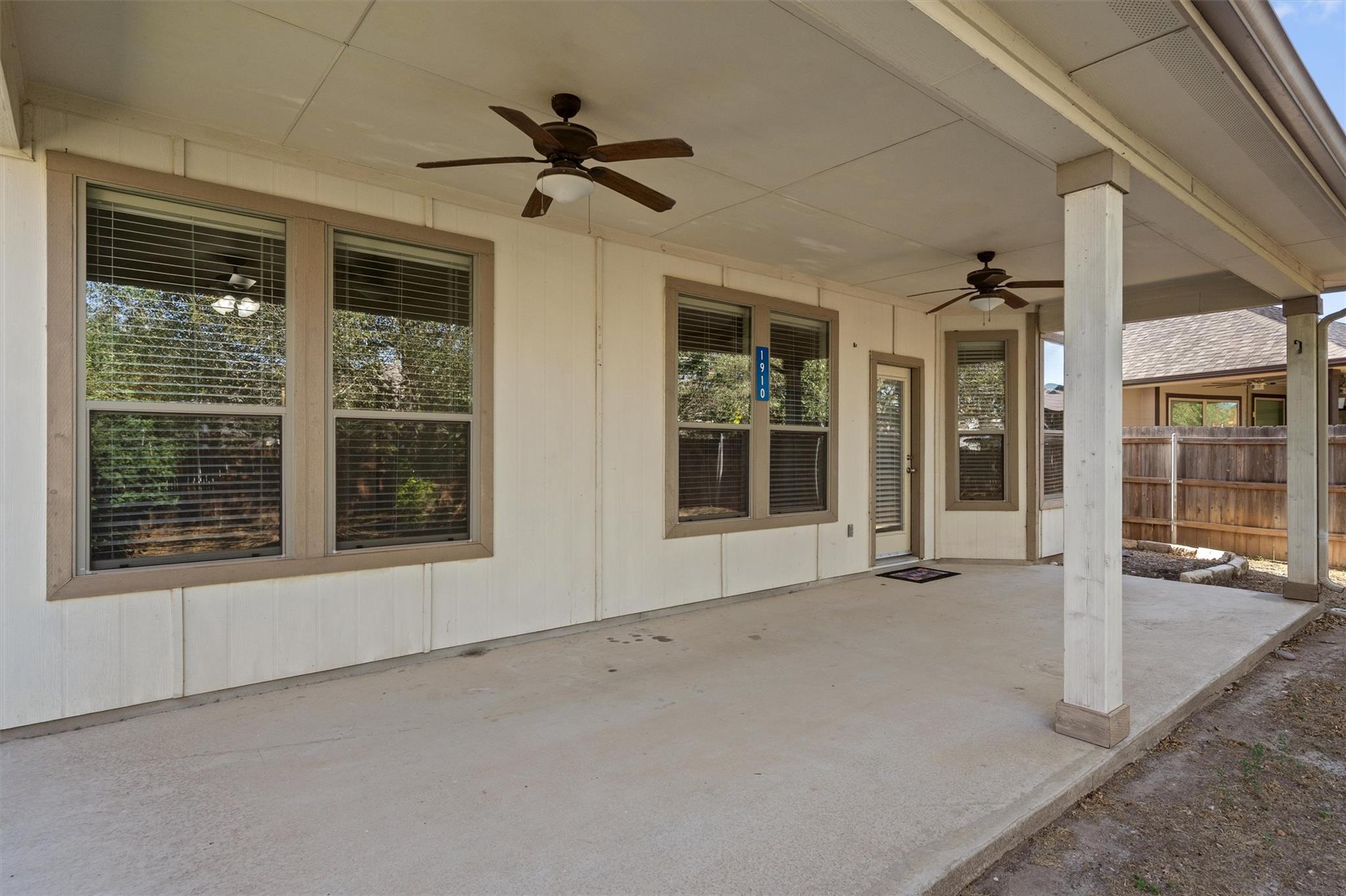 706 Harwood Dr Property Photo 37