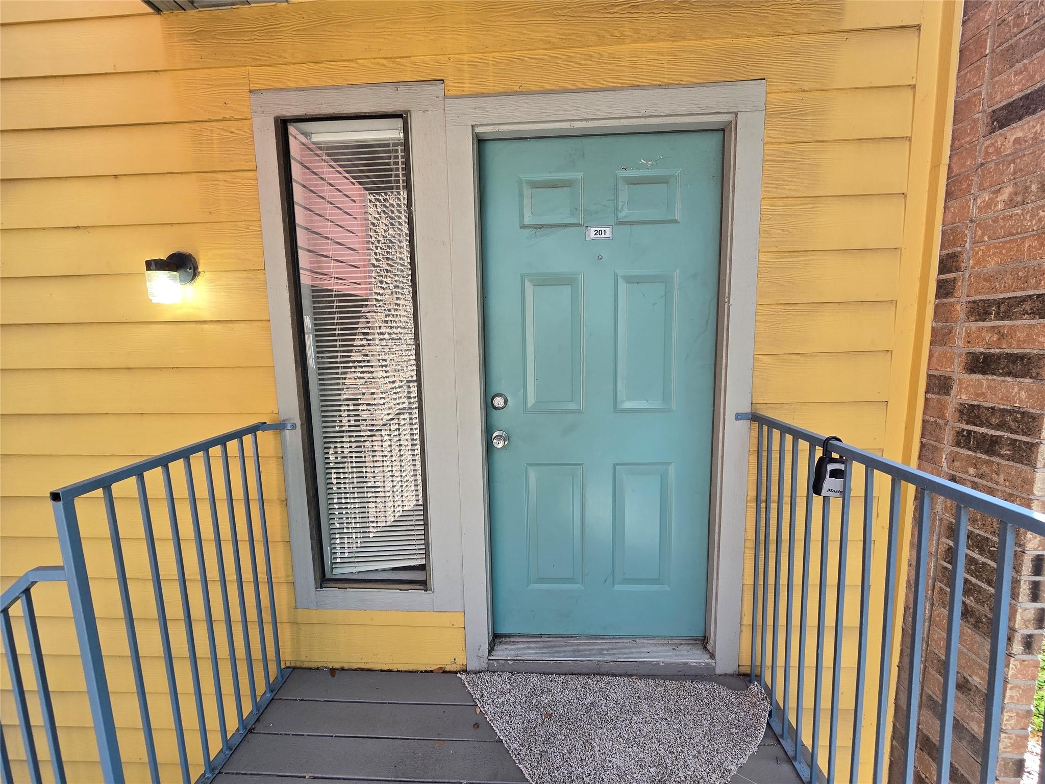 513 South Park Dr #201 Property Photo 7