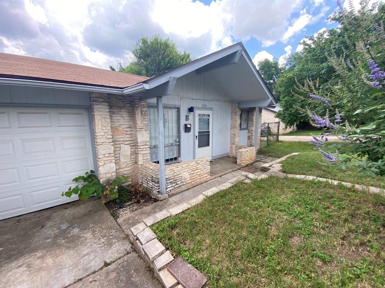 1710 Ledgewood Dr #b Property Photo 1