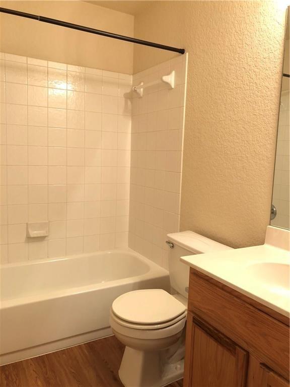 140 Steele None Property Photo 16