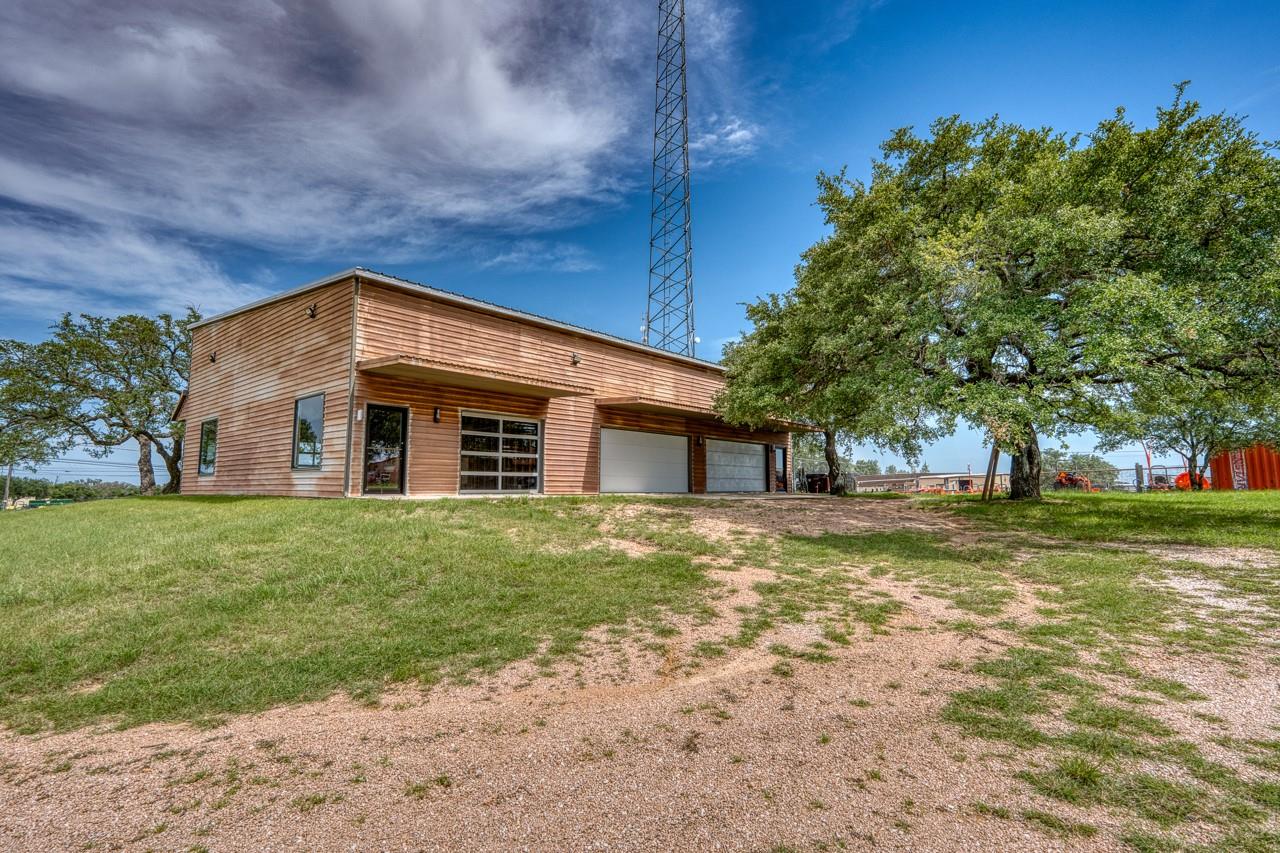 5526 N Us Highway 281 None Property Photo 14