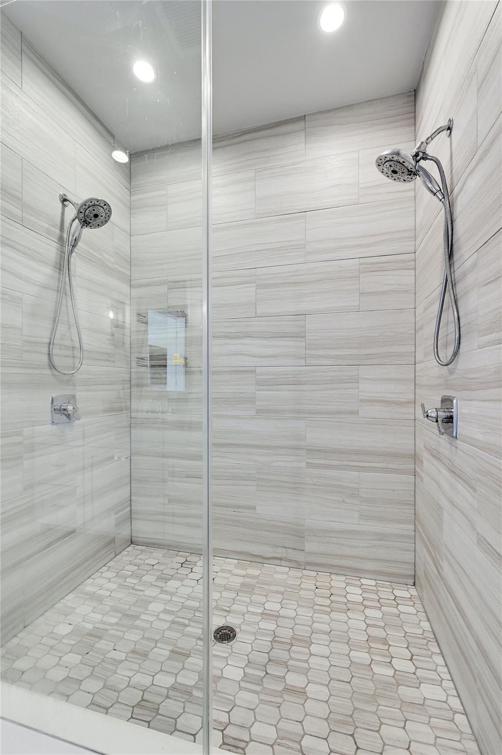 3115 Clawson Rd #301 Property Photo 14