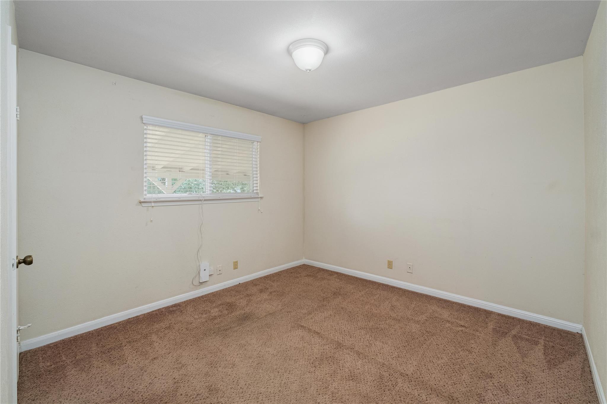 11507 Pyreneese Dr Property Photo 24