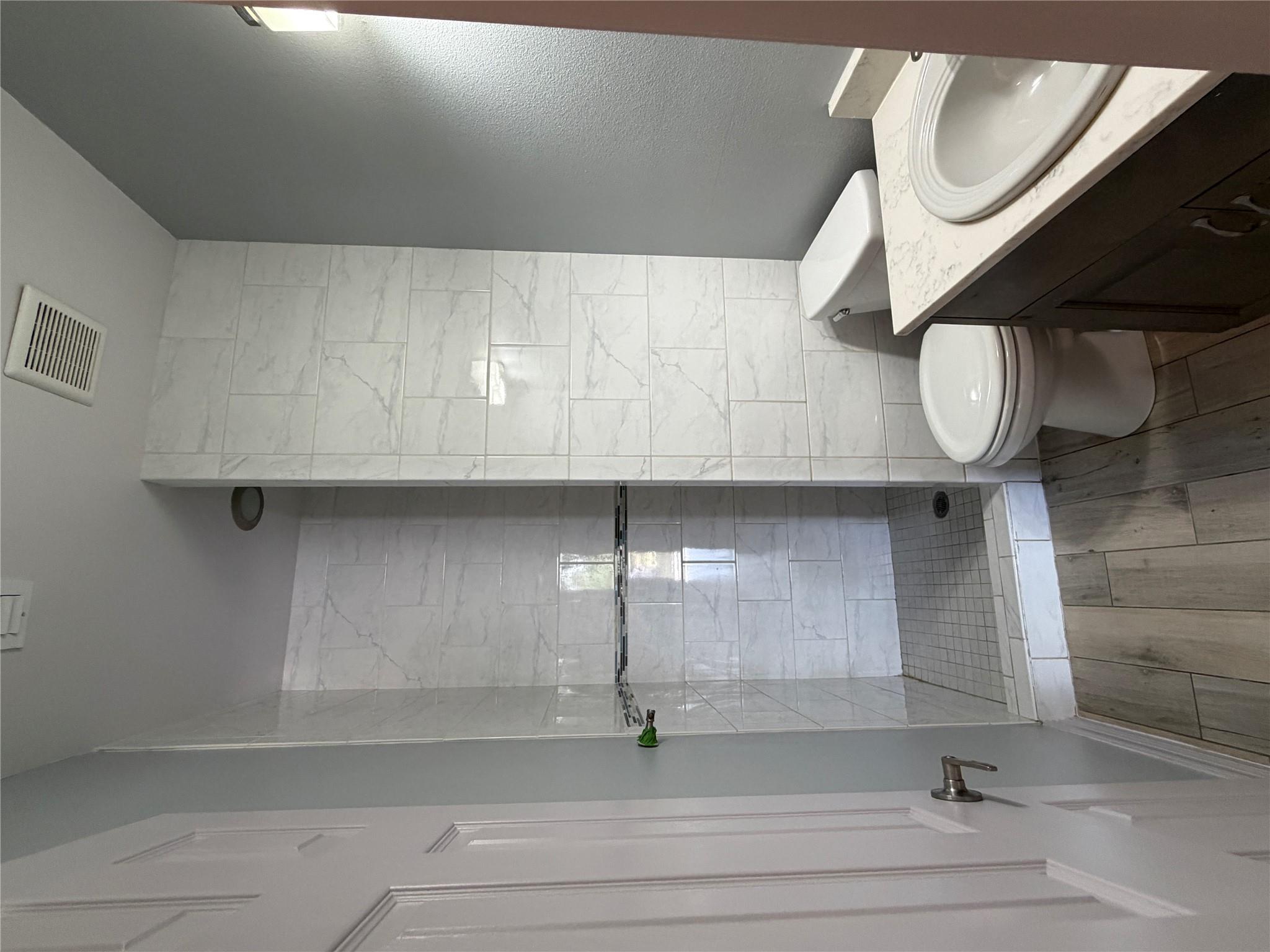 879 Lonesome Trl Property Photo 9