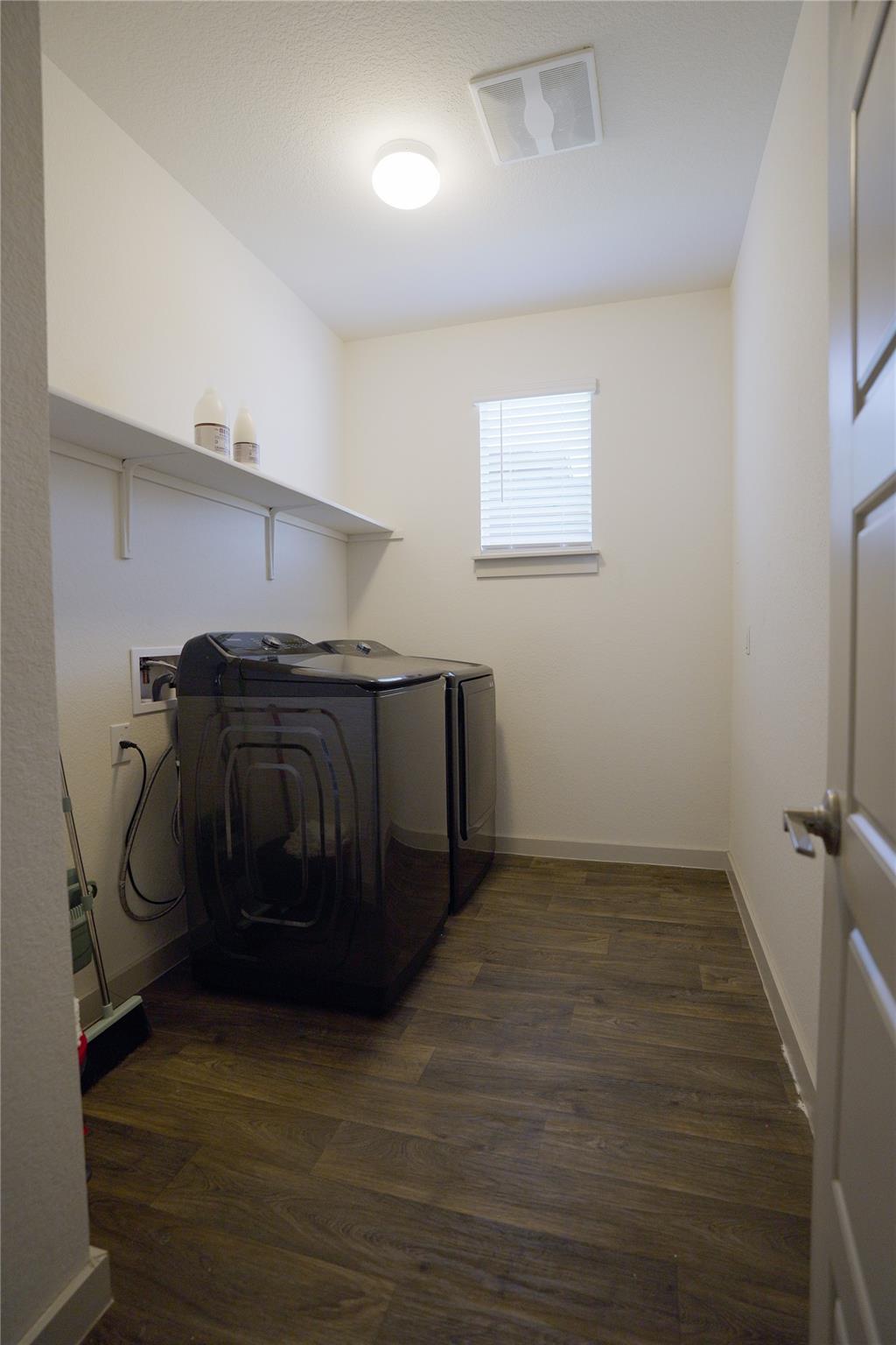 4605 Tully Dr Property Photo 16
