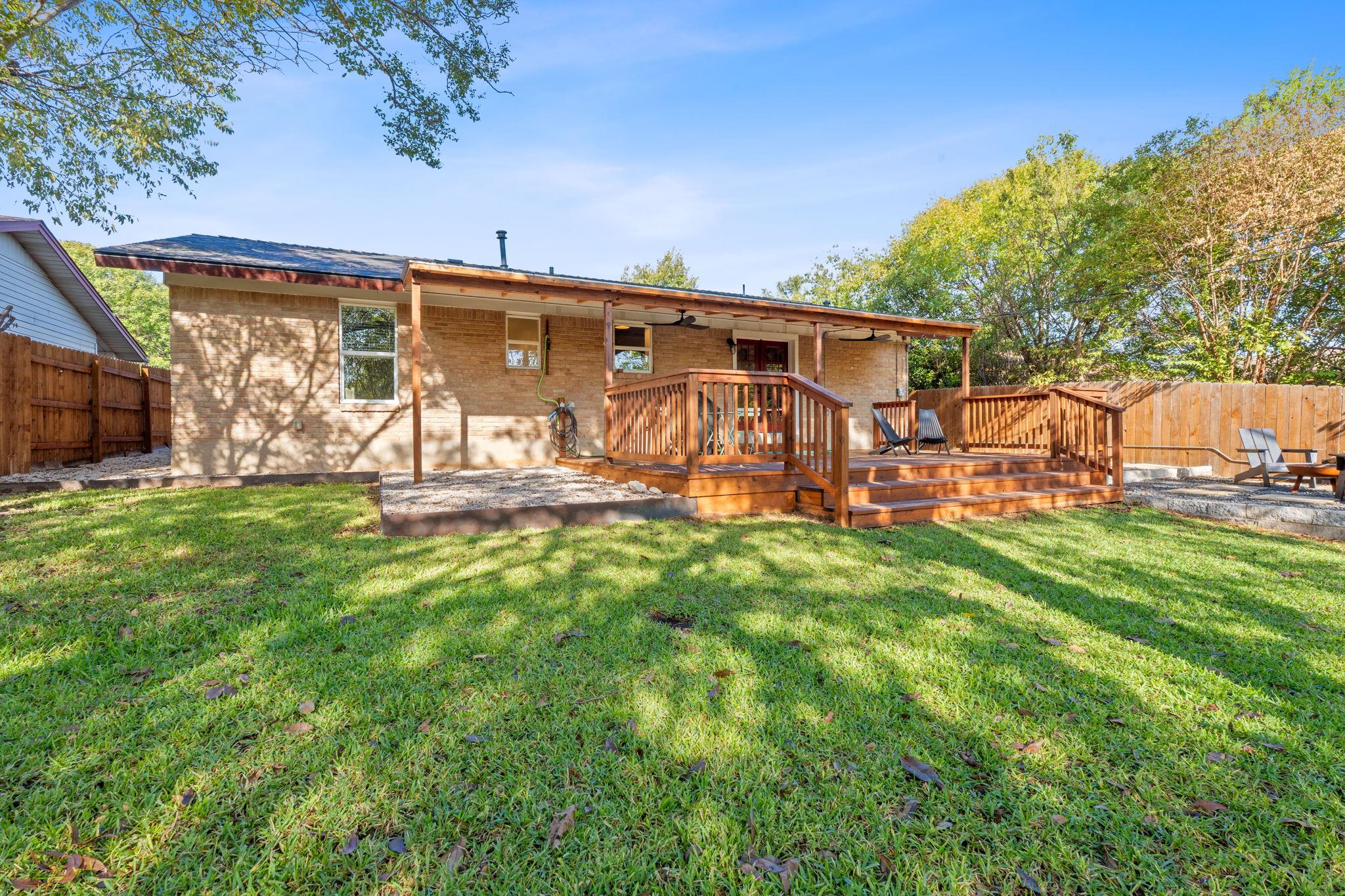 8801 Redfield Ln Property Photo 26