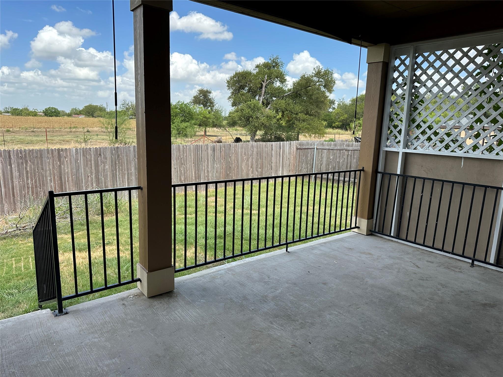 13904 Lyndon B Johnson St Property Photo 2