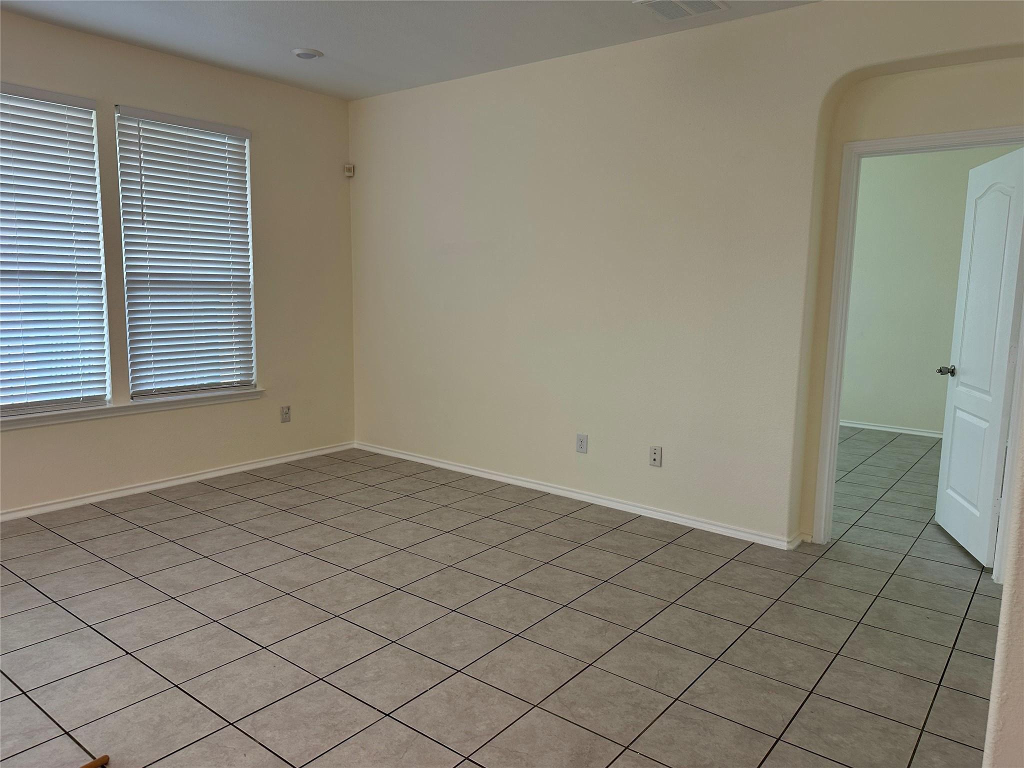 13904 Lyndon B Johnson St Property Photo 6