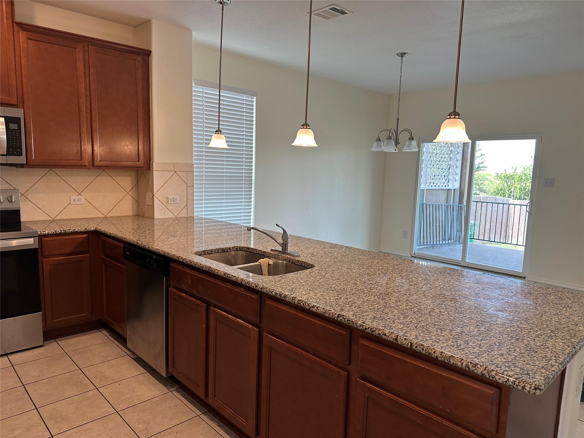 13904 Lyndon B Johnson St Property Photo 24