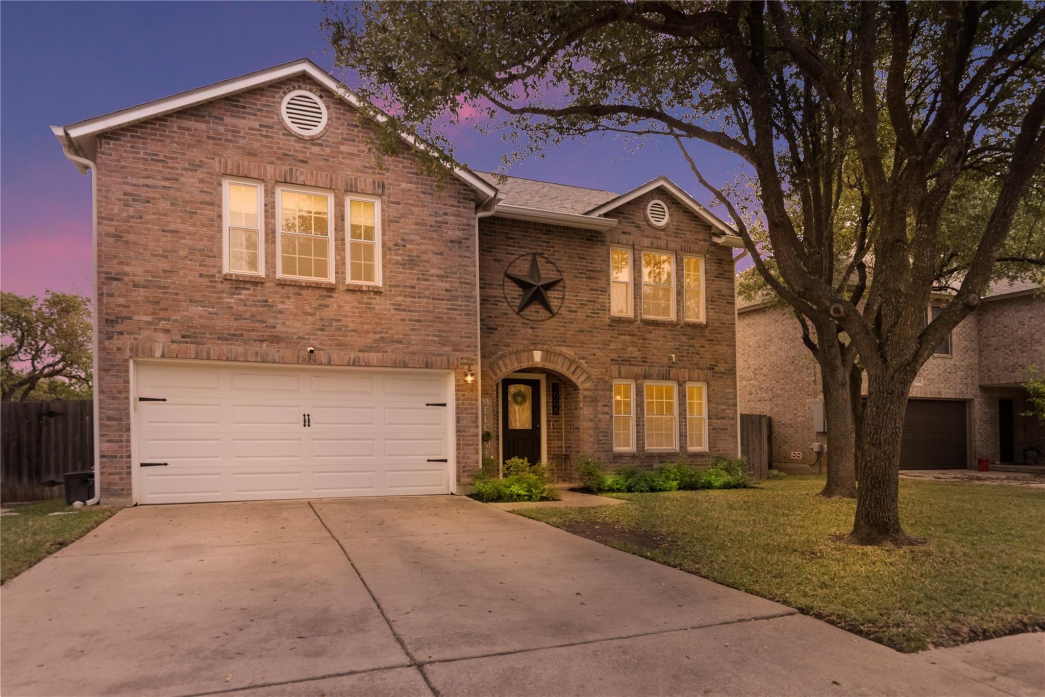 1006 Del Roy Dr Property Photo 1