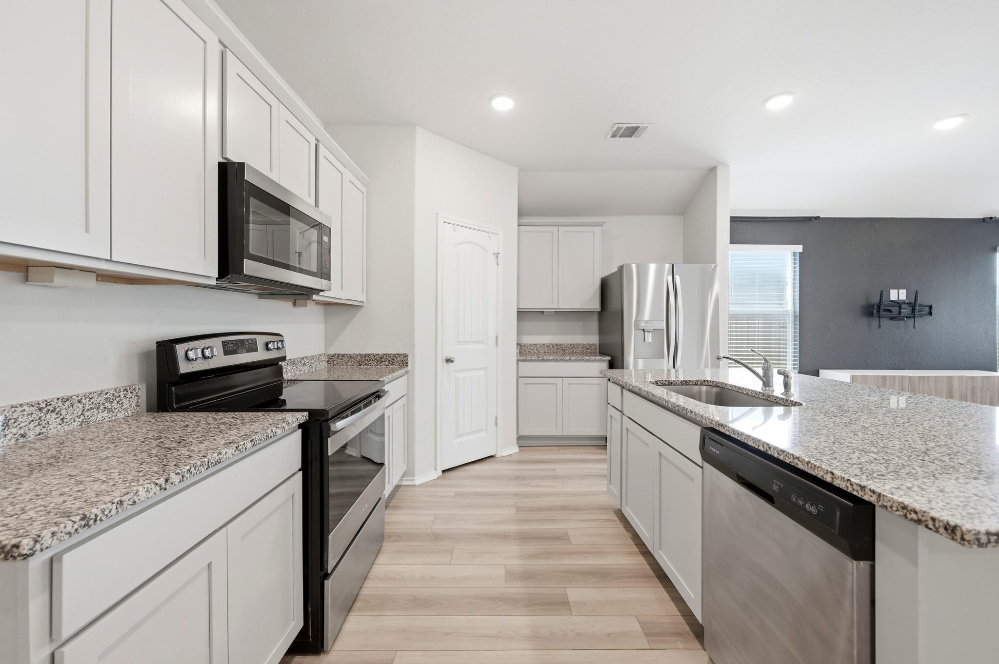 1009 Marvin Way Property Photo 15
