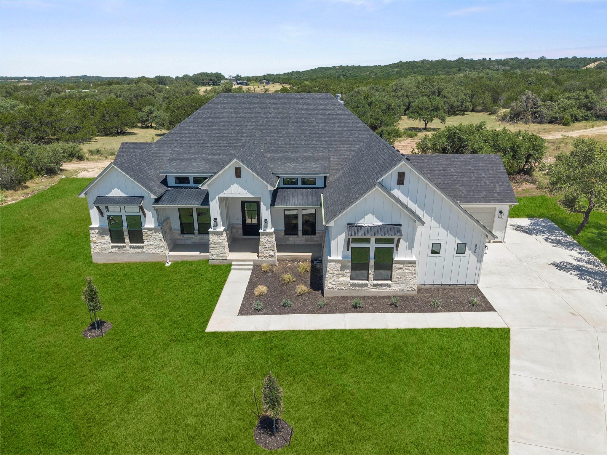 520 Vale Pond Spur Property Photo 3
