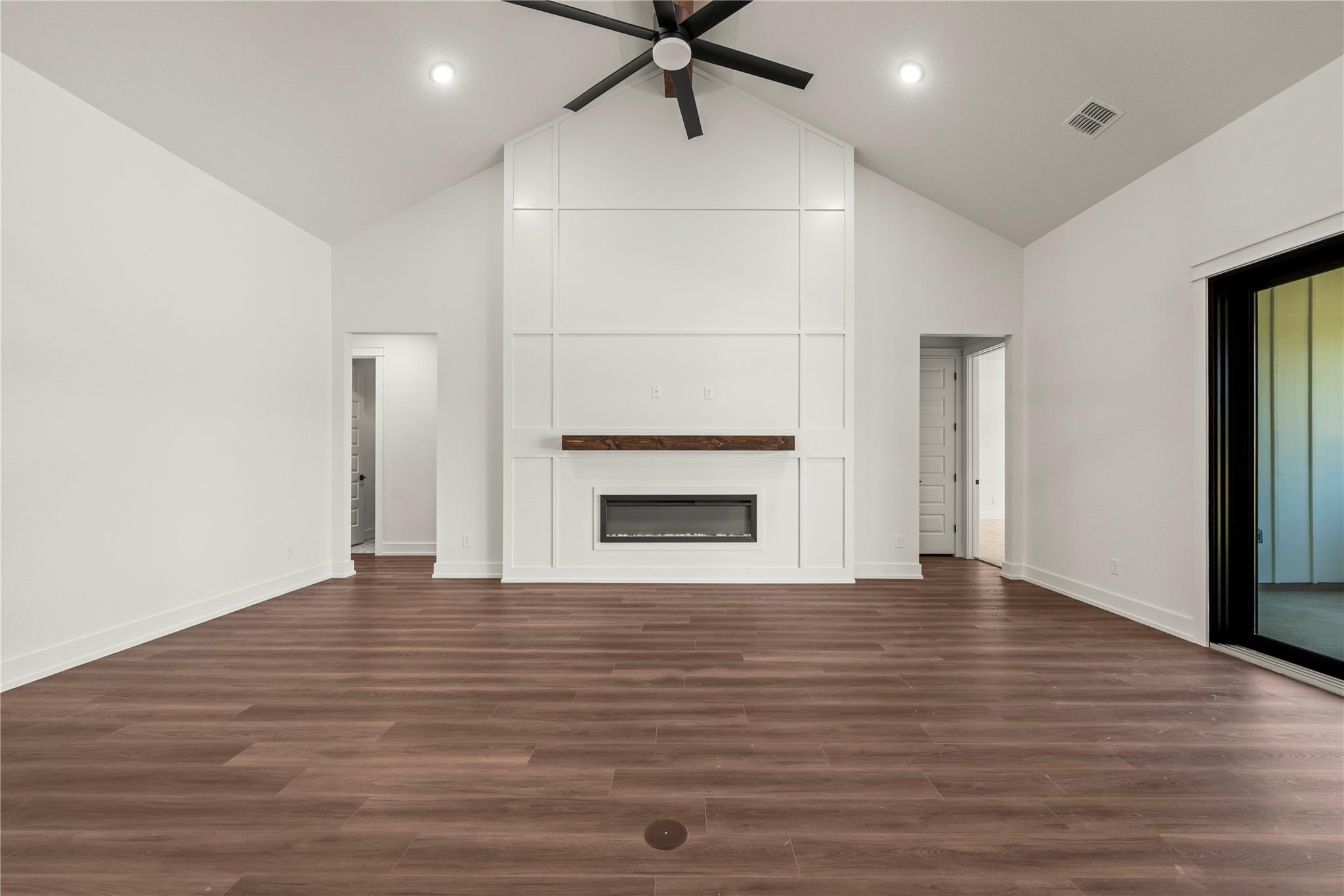 520 Vale Pond Spur Property Photo 8