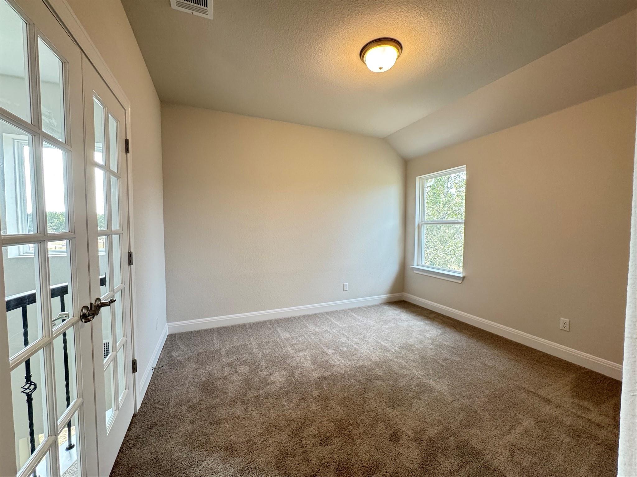 101 Gabwood Ct Property Photo 28