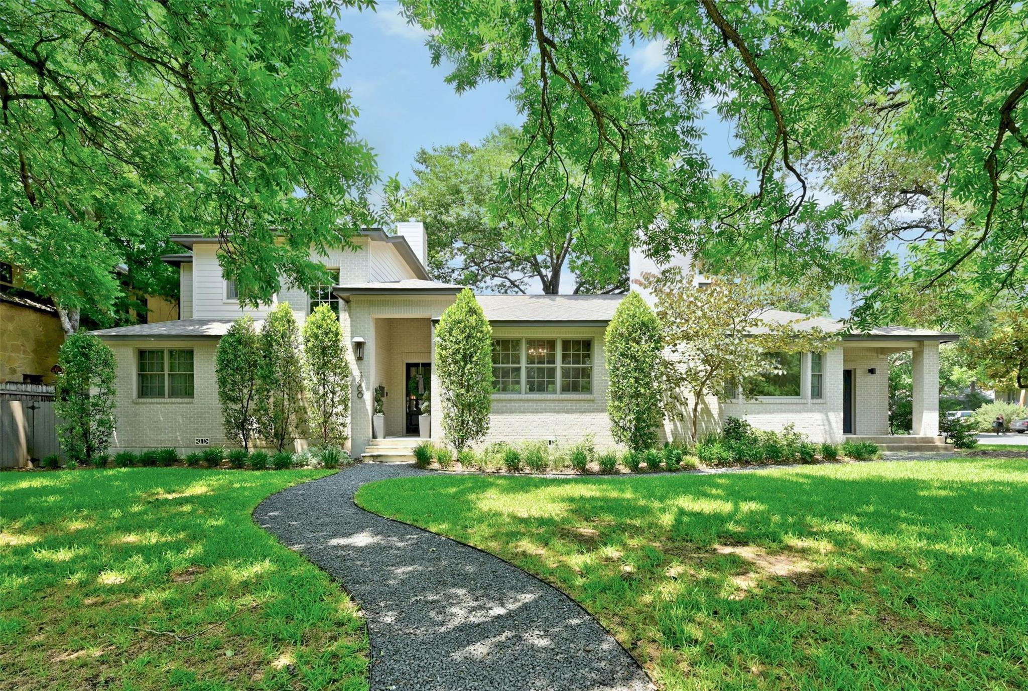 3400 Oakmont Blvd Property Photo 1