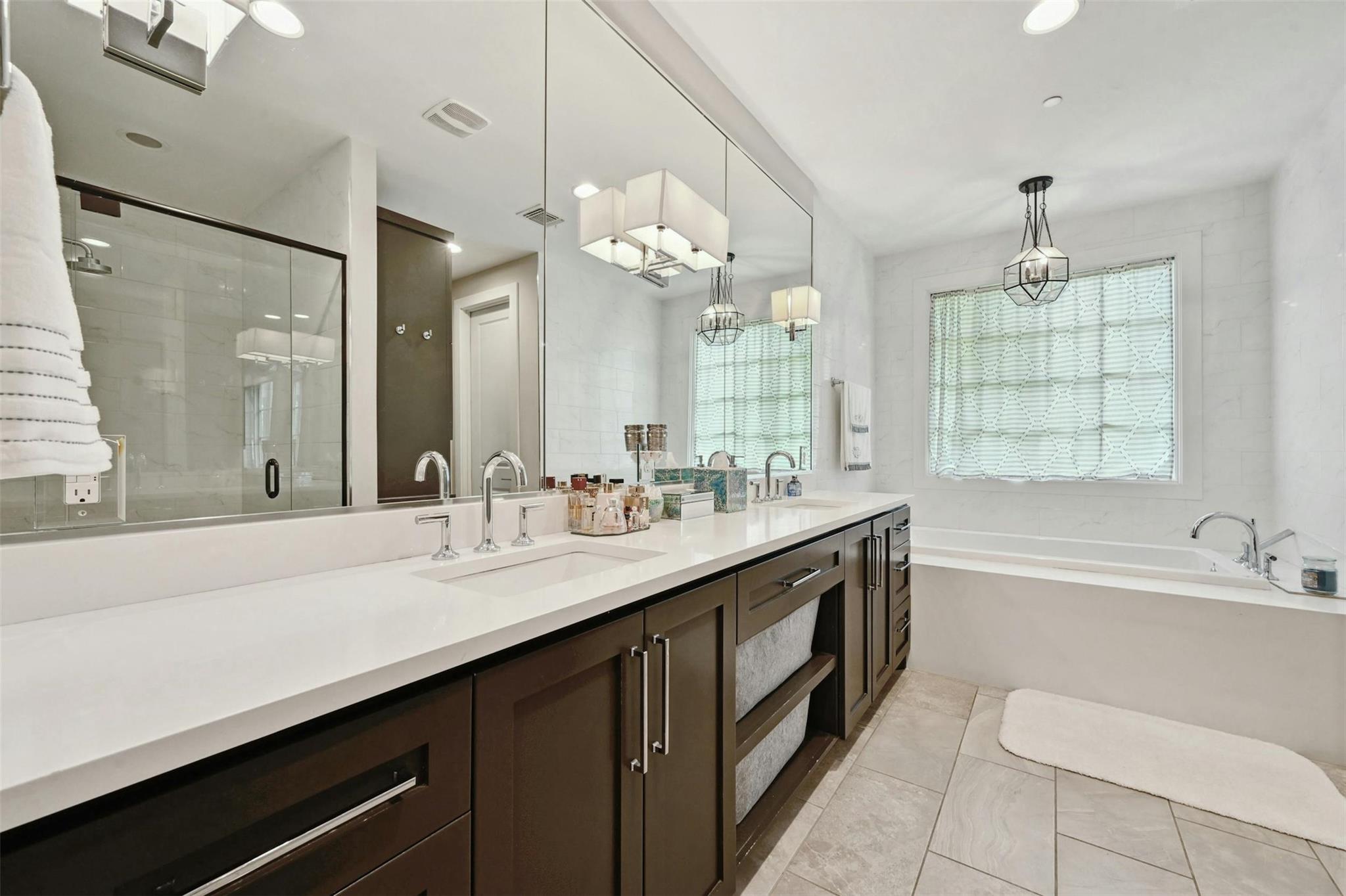 3400 Oakmont Blvd Property Photo 11