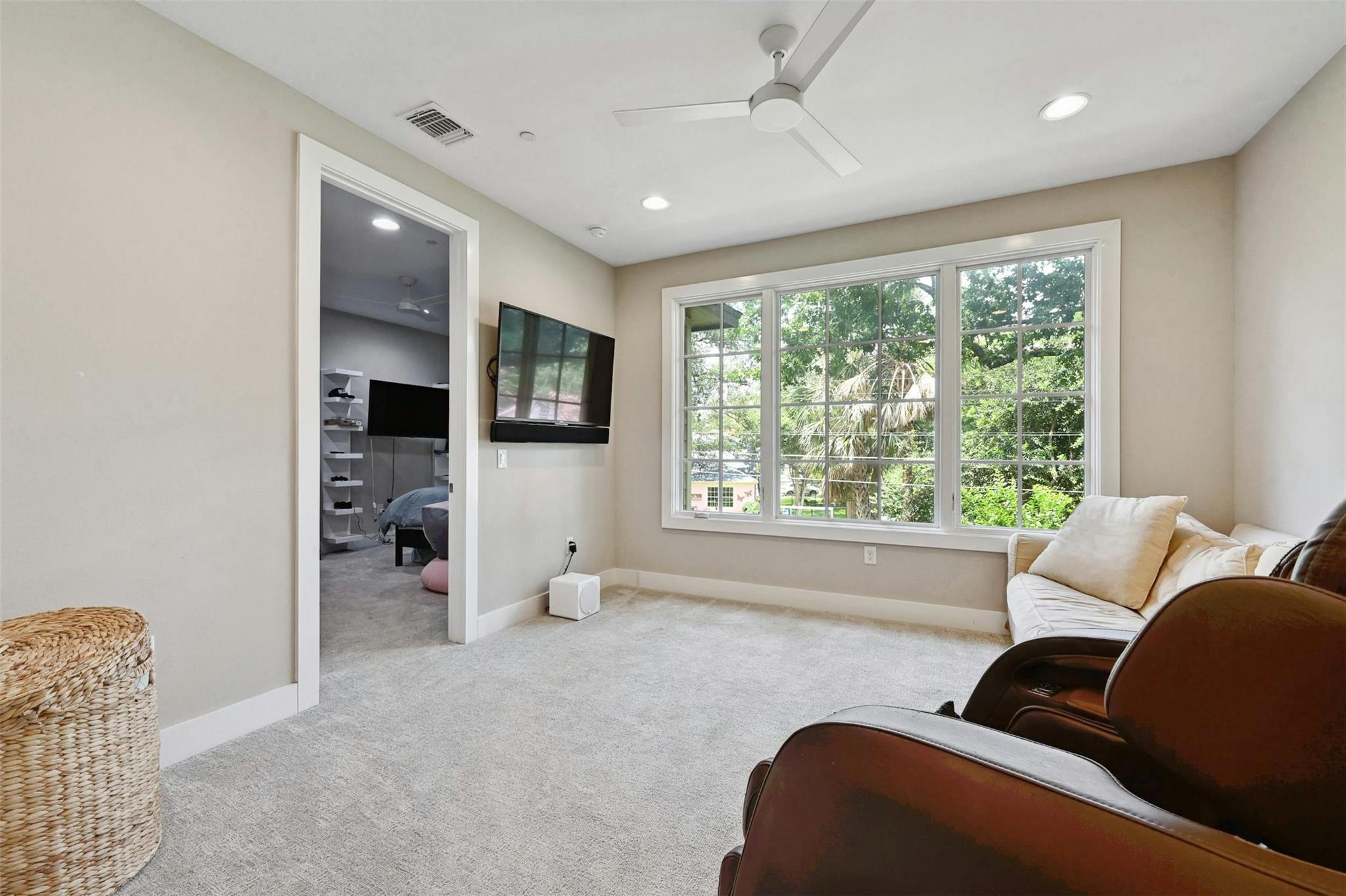 3400 Oakmont Blvd Property Photo 16