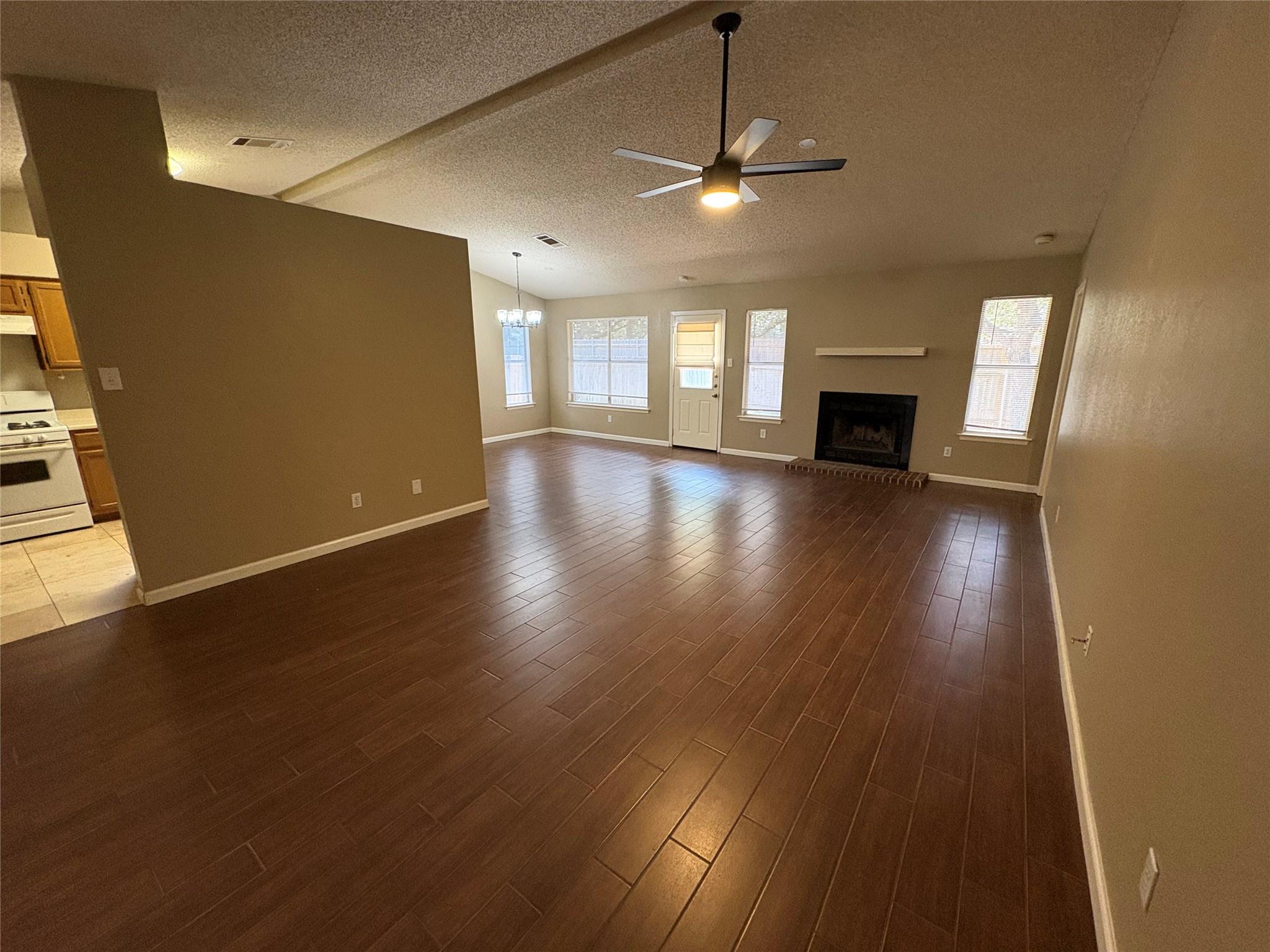 2902 Sabinal Trl Property Photo 5