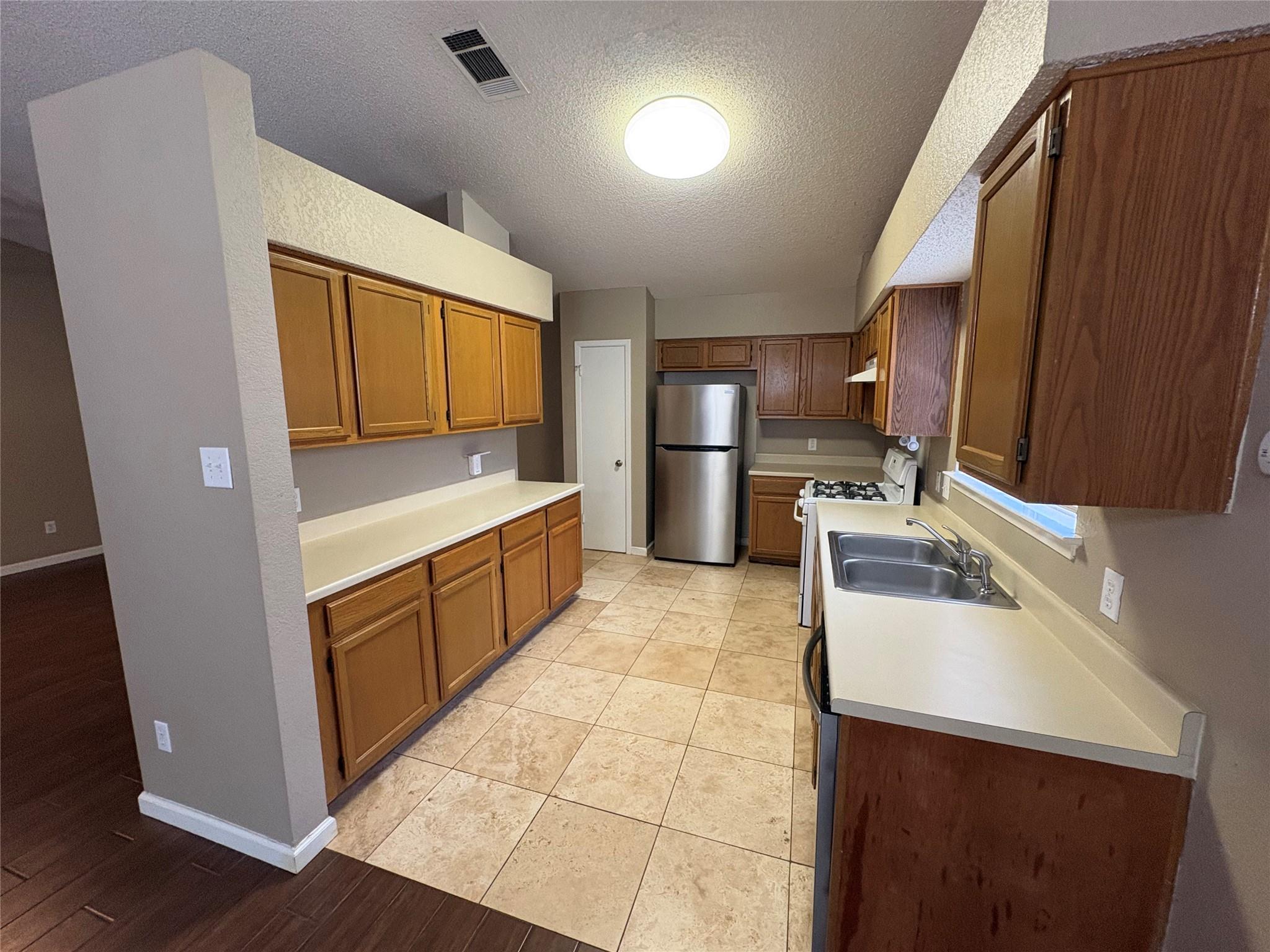 2902 Sabinal Trl Property Photo 10