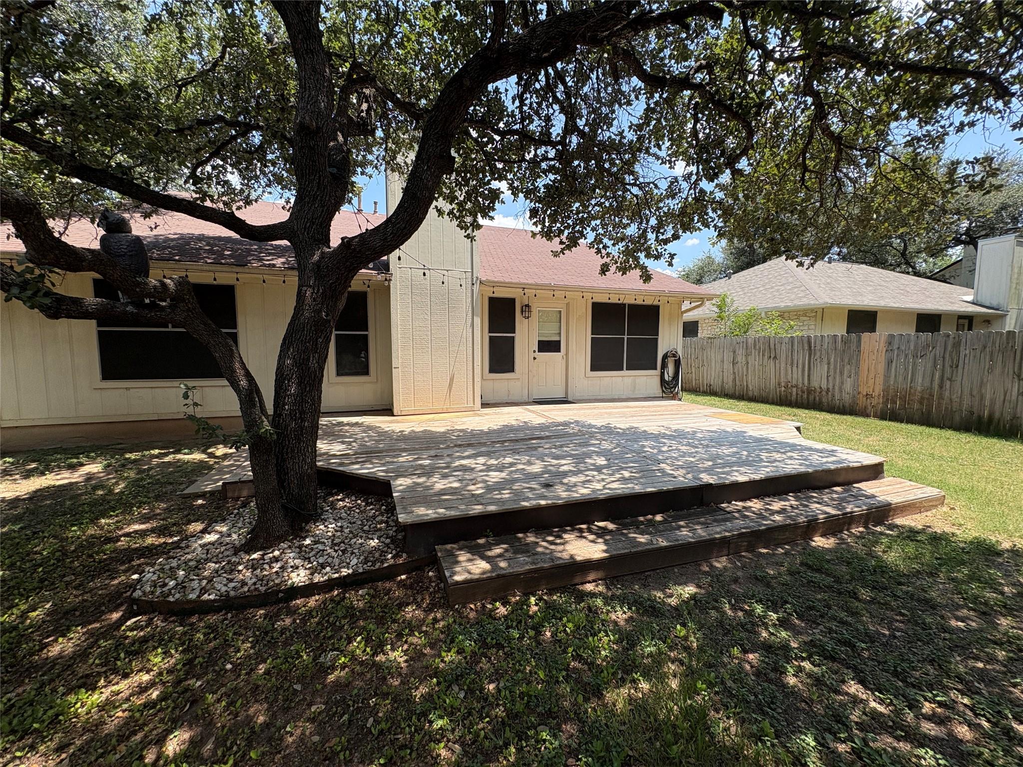 2902 Sabinal Trl Property Photo 27
