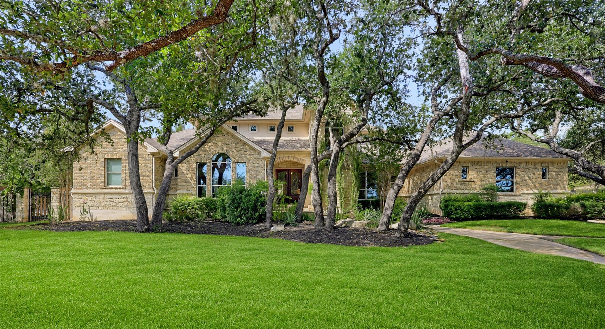 11009 Conchos Trl Property Photo 1
