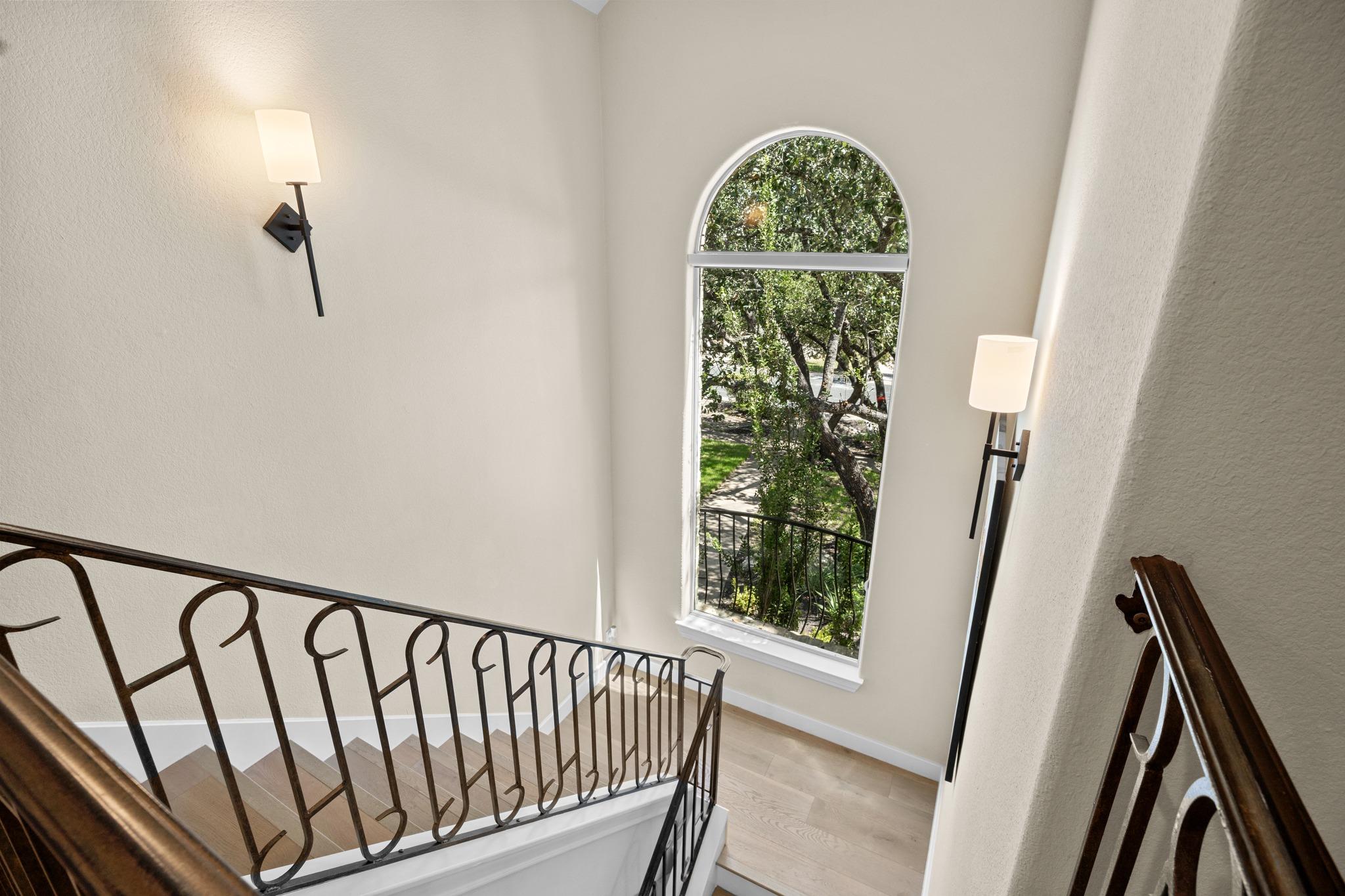 11009 Conchos Trl Property Photo 22