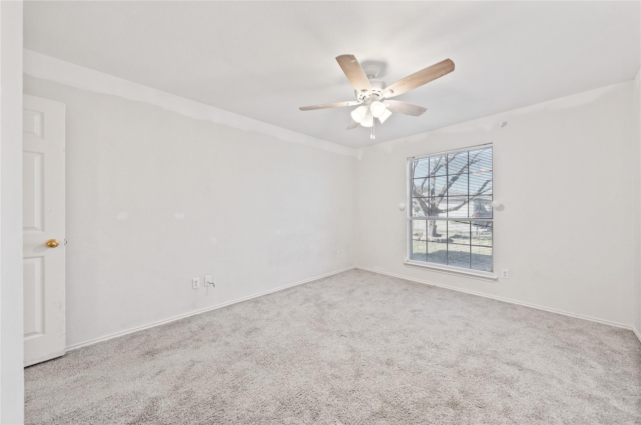 210 Mesquite Cir Property Photo 20