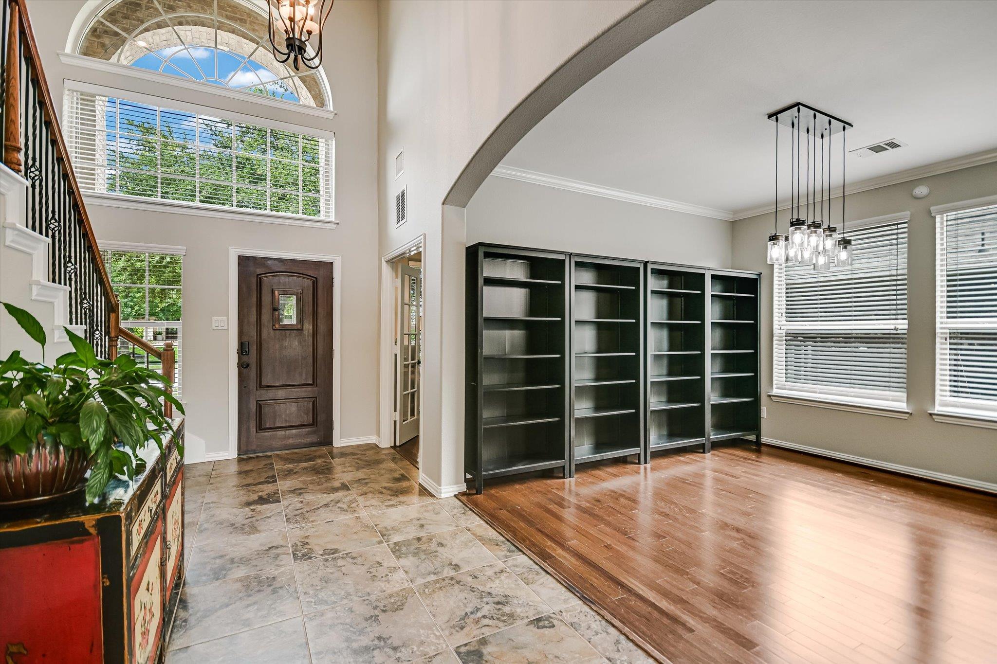 4623 Chestnut Meadows Bnd Property Photo 4