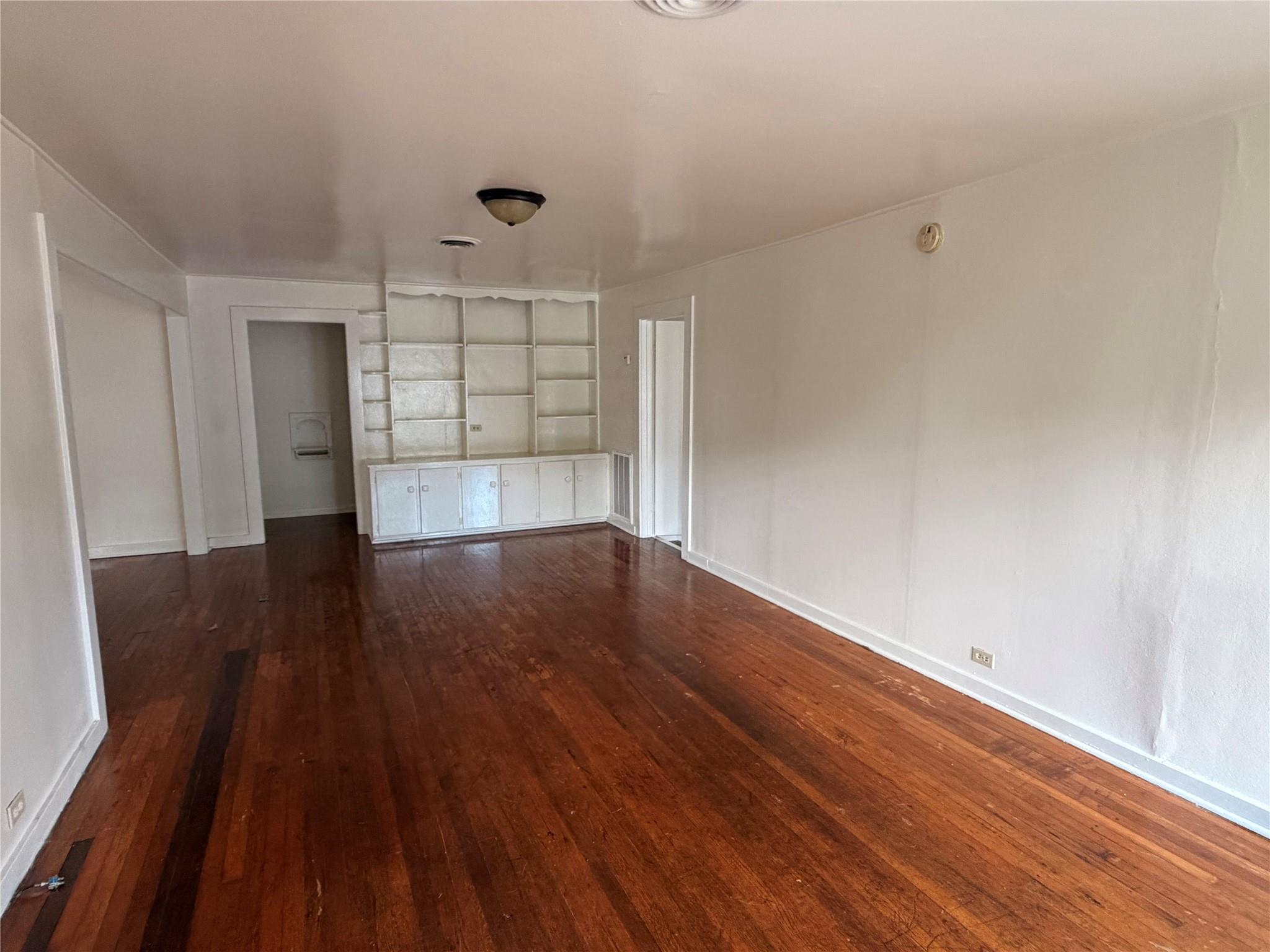 1019 Chestnut St Property Photo 2