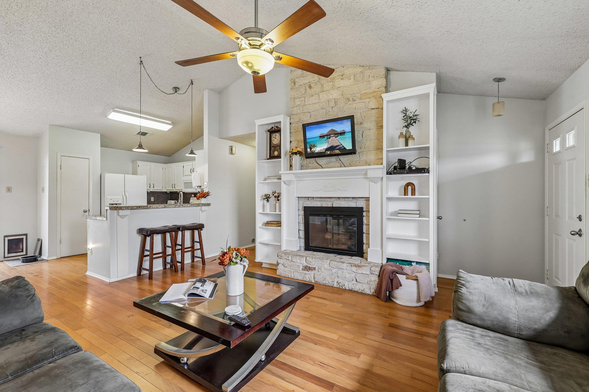 1705 Primrose Trl Property Photo 4