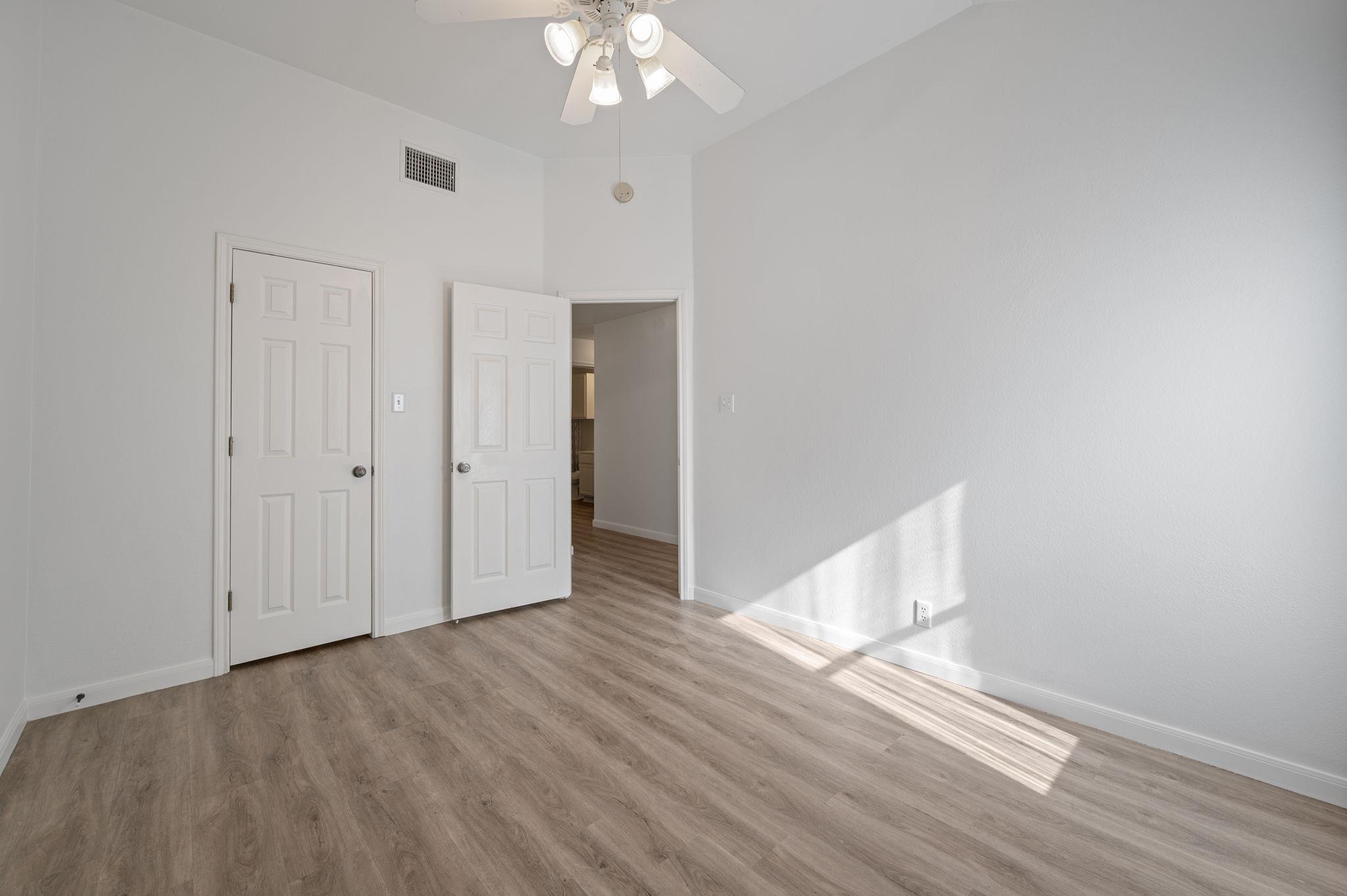 1121 Wigwam Property Photo 32