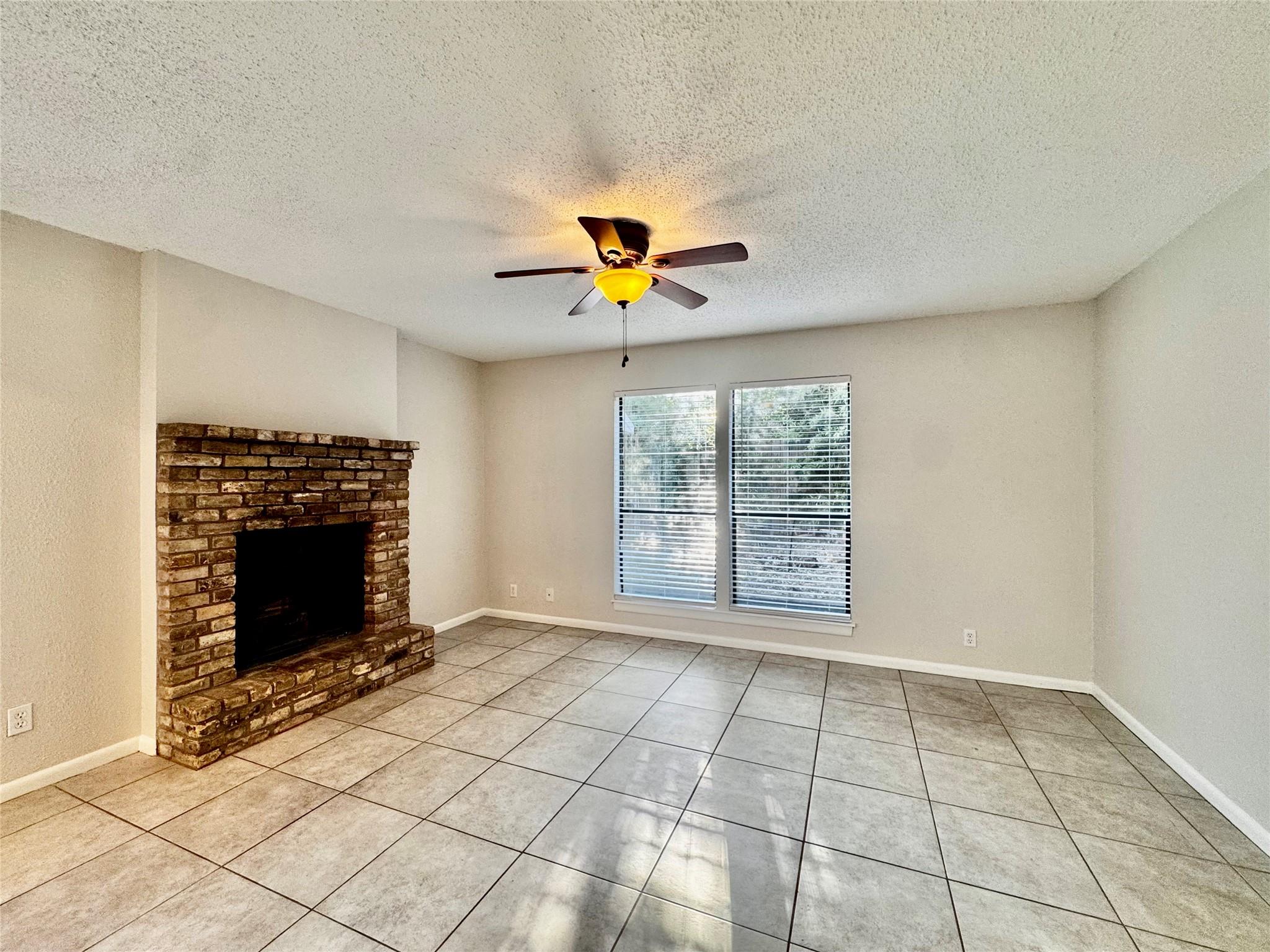 8106 Hood Cir #a Property Photo 3