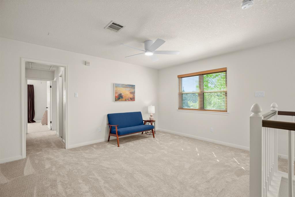 7502 Lobelia Dr Property Photo 18
