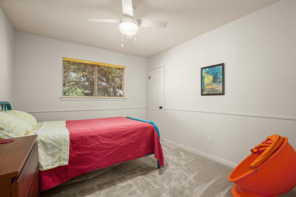 7502 Lobelia Dr Property Photo 27