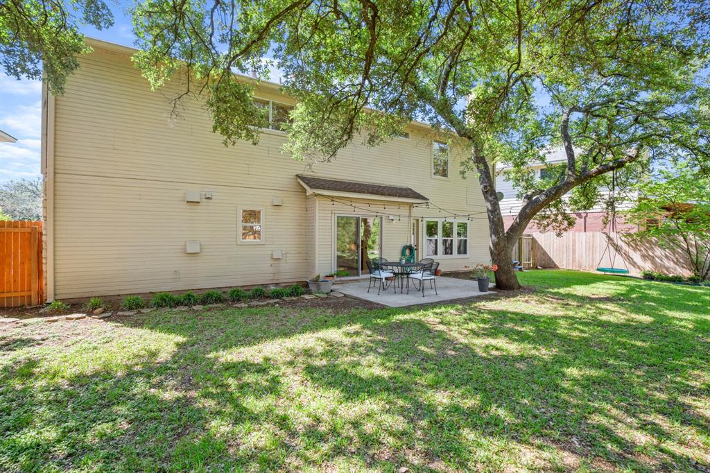 7502 Lobelia Dr Property Photo 30