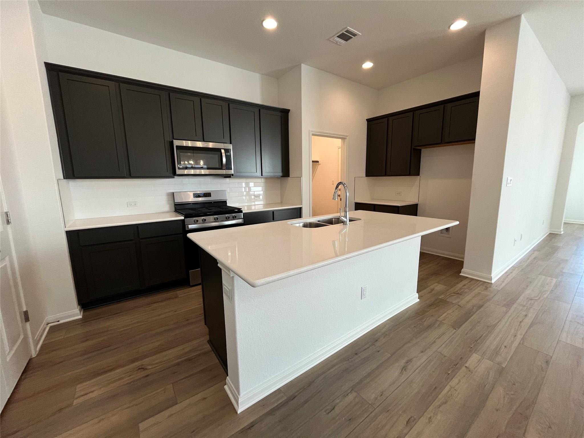 8640 Wellspring Loop Property Photo 9