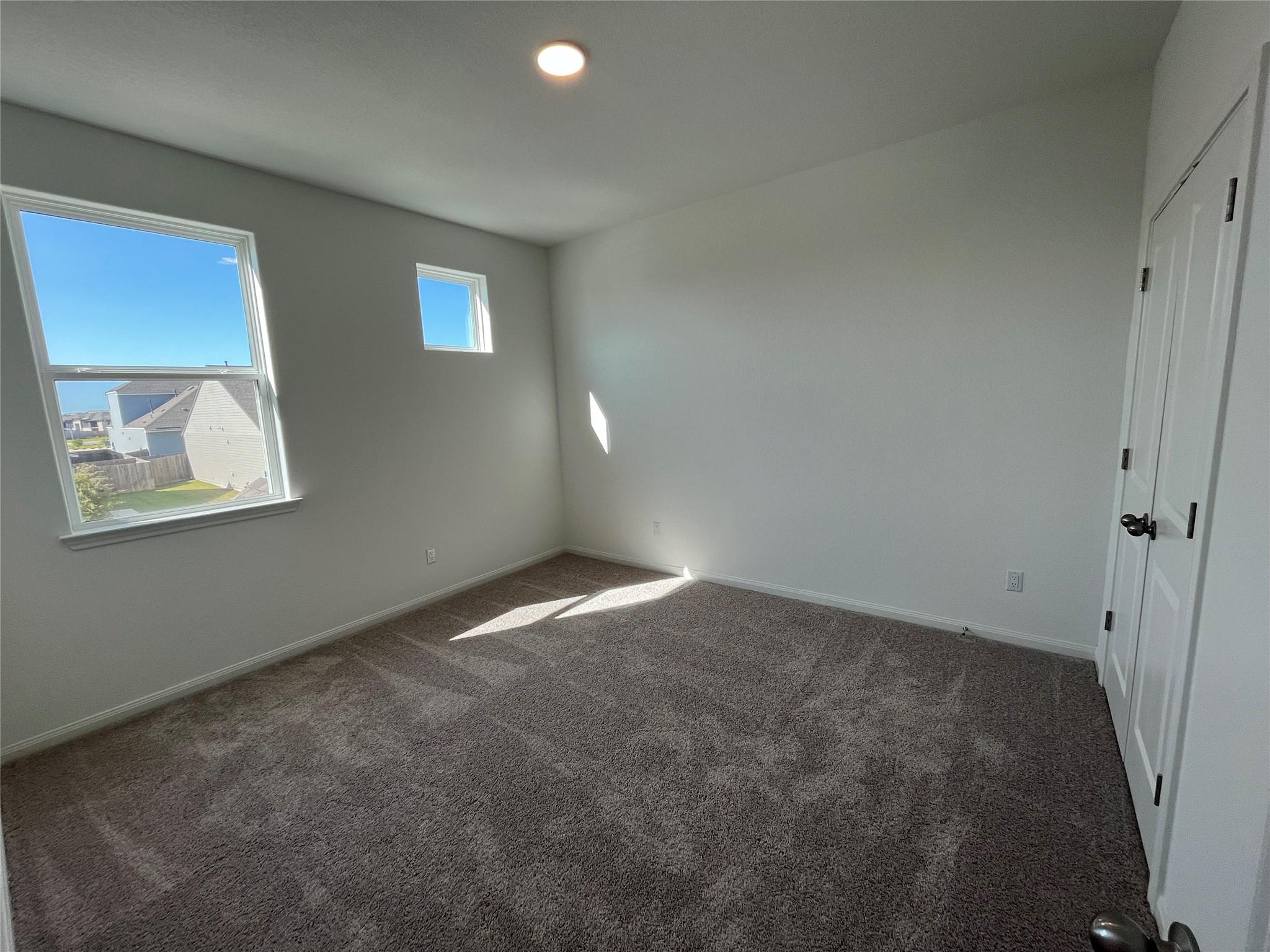 8640 Wellspring Loop Property Photo 16