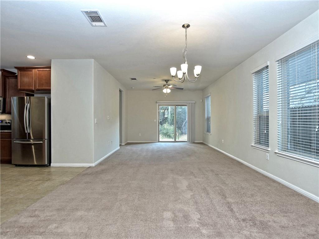 3240 E Whitestone Blvd #35 Property Photo 8