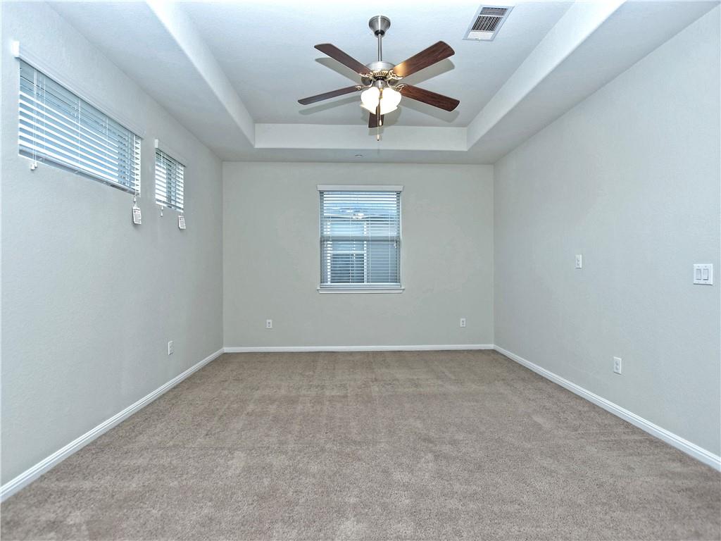 3240 E Whitestone Blvd #35 Property Photo 16